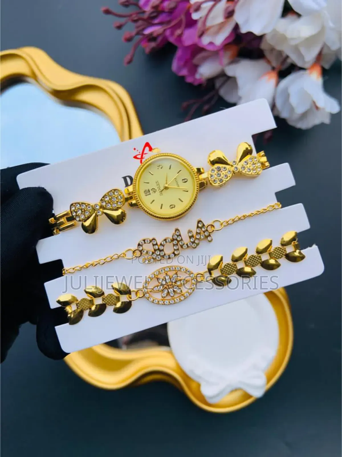 Affordable Perfect Gift for Ladies: Wristwatch, Bracelet