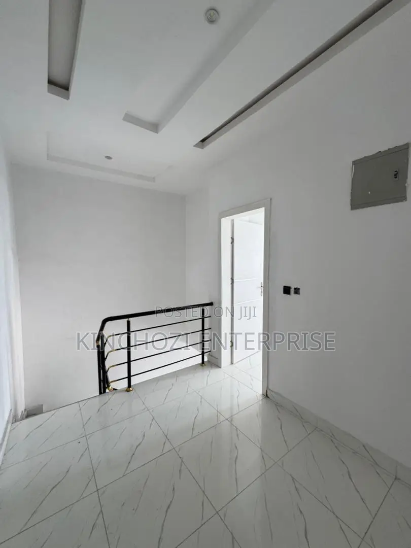 3bdrm Duplex in Rockvale Manors, Zone B for rent