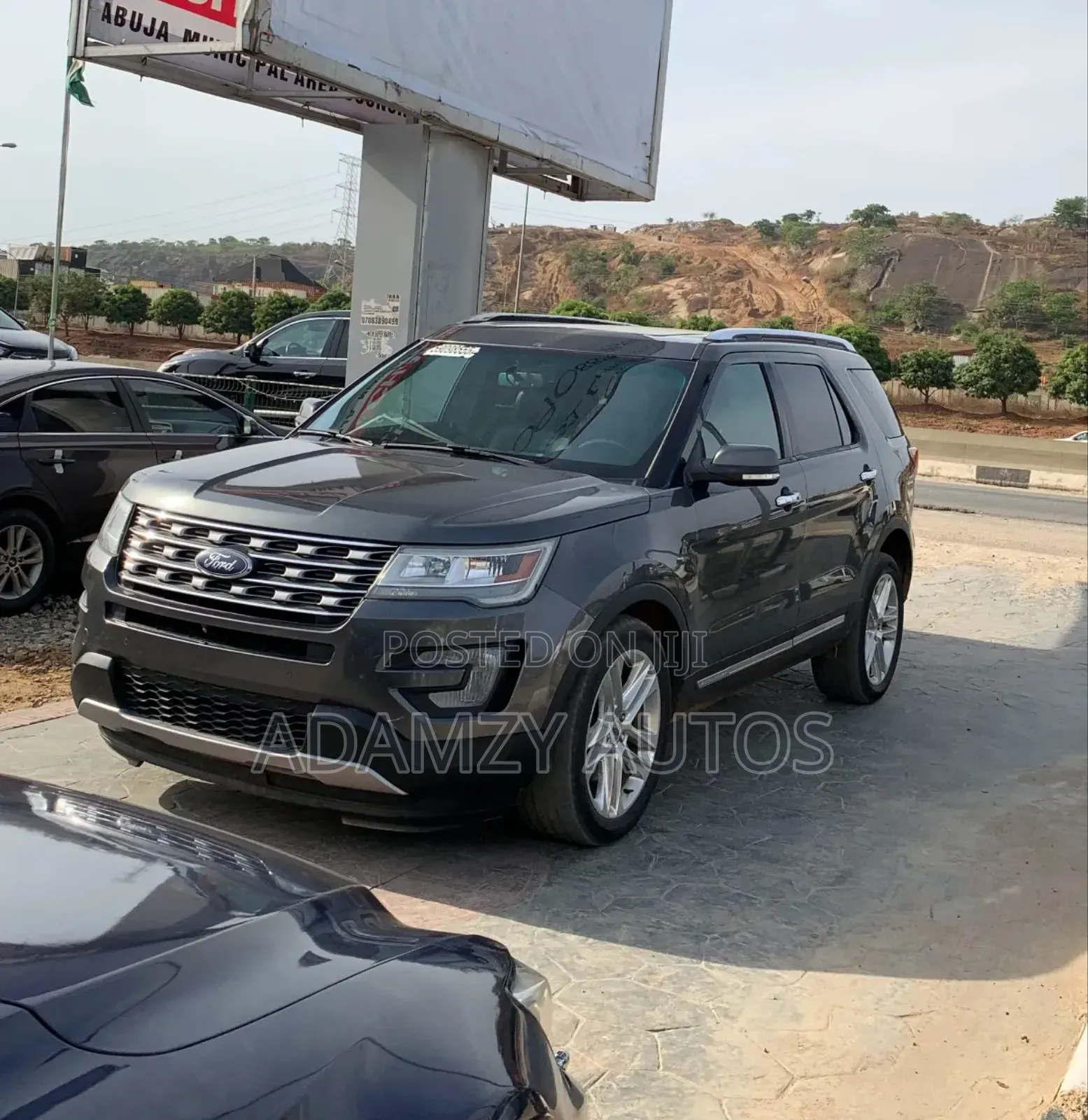 Ford Explorer 2018 Gray