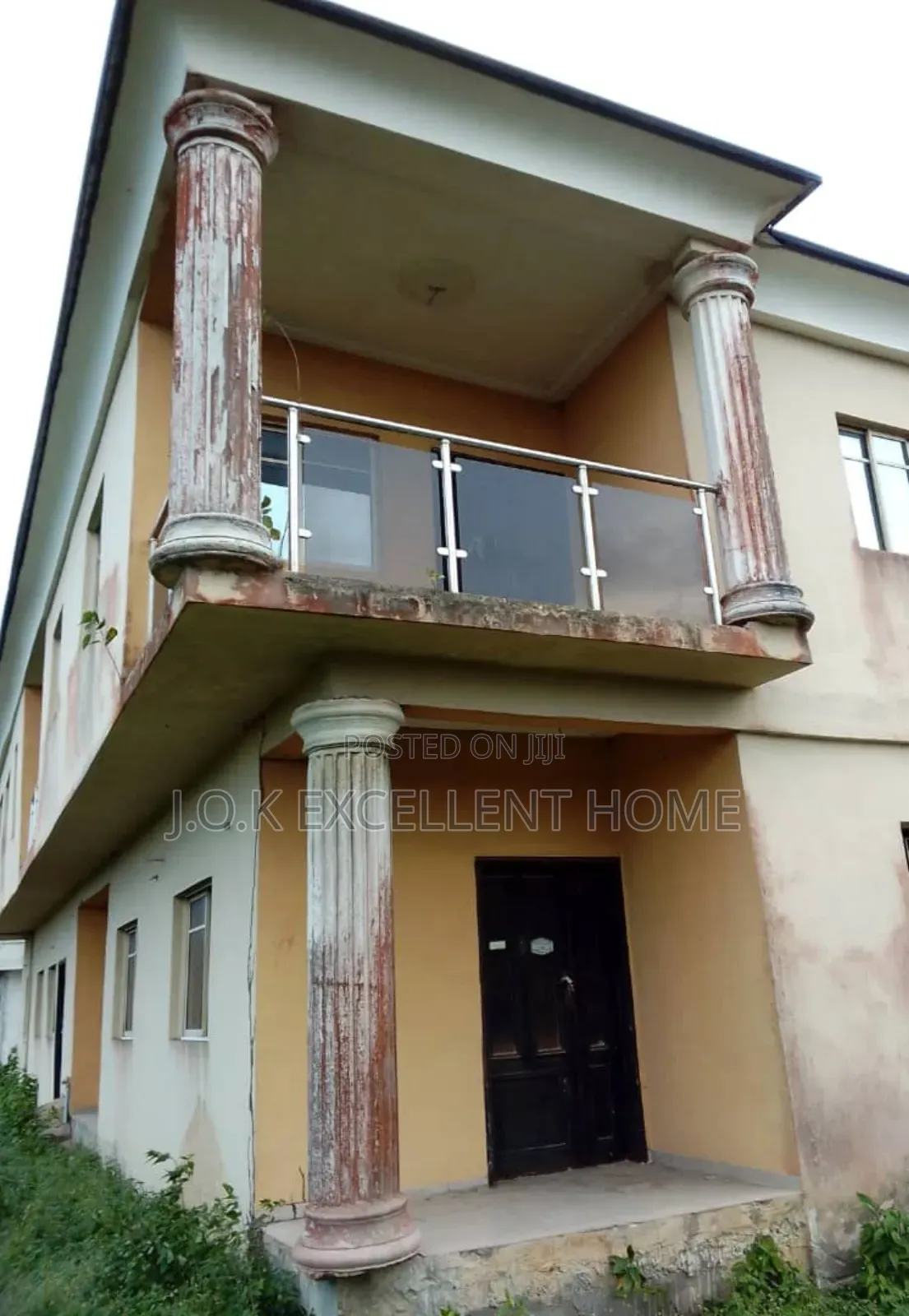 9bdrm Block of Flats in Peace Ville Estate, Idado for sale
