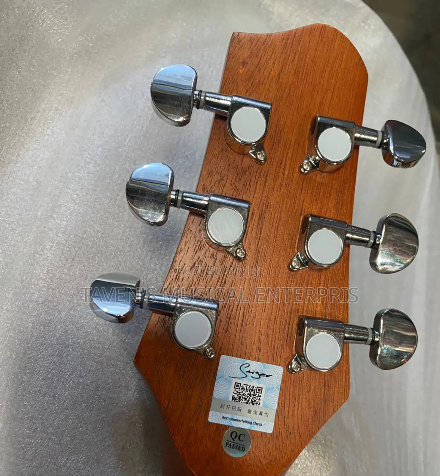 Smiger Lg-09 Electro-Acoustic Guitar