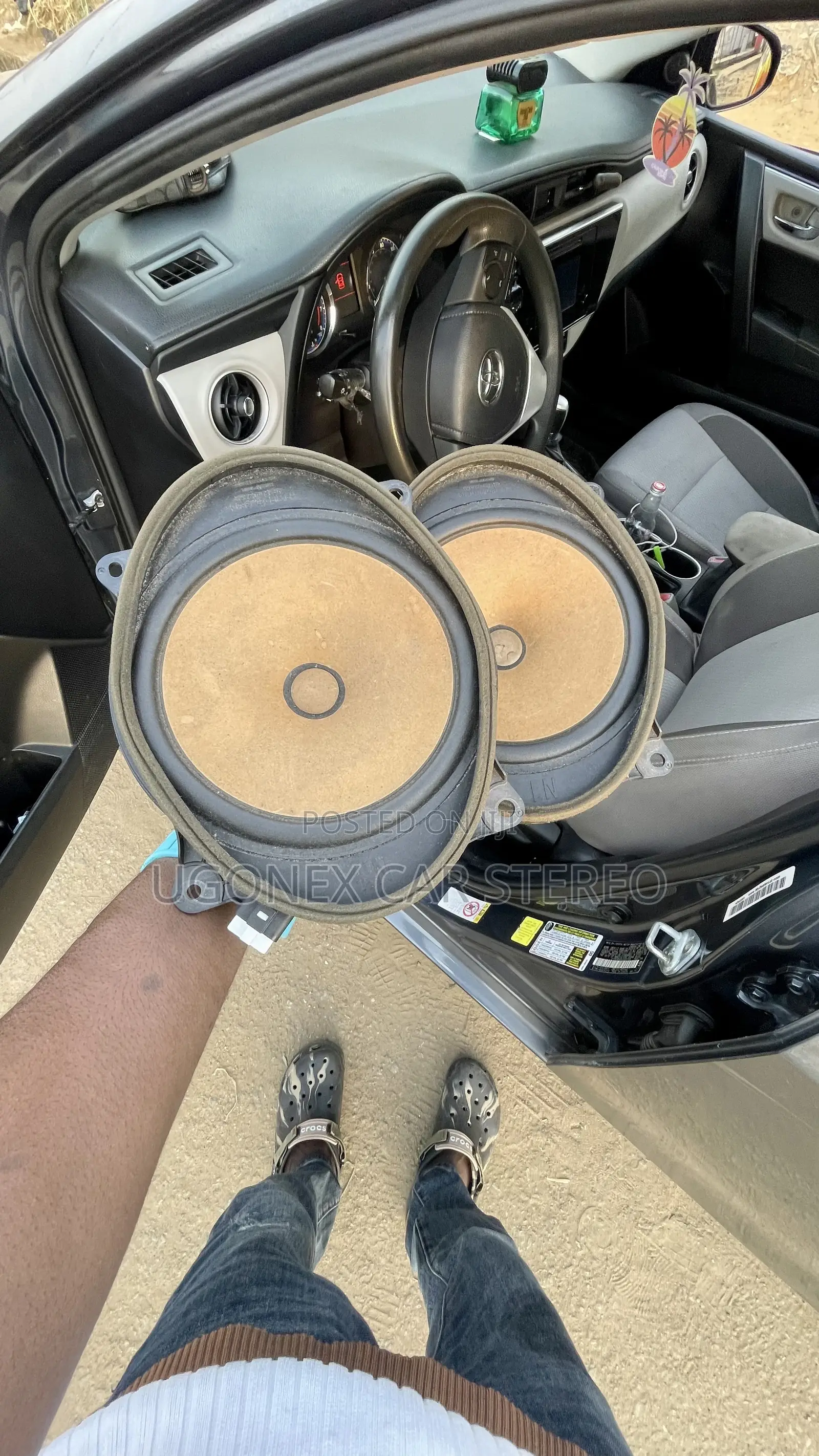 2014-18 Toyota Corolla Factory Subwoofers