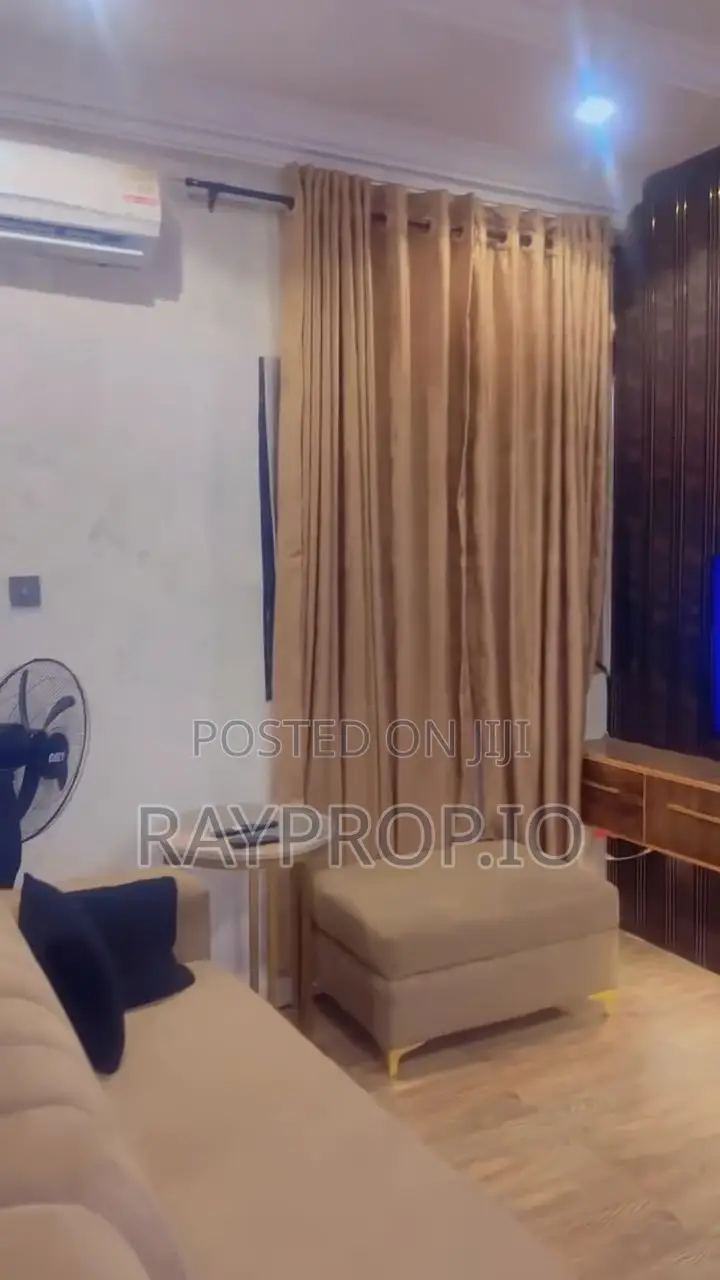 355214gs - 1 Bedroom Shortlet in Osogbo