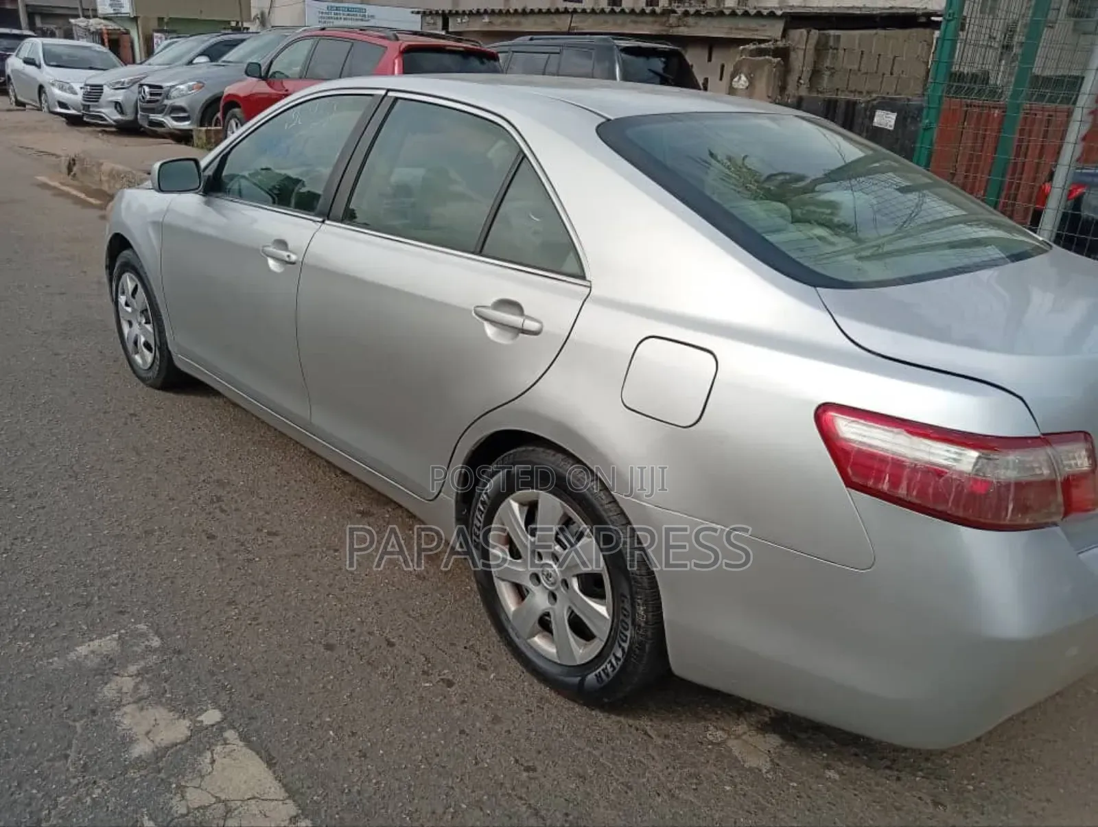 Toyota Camry 2009 Silver