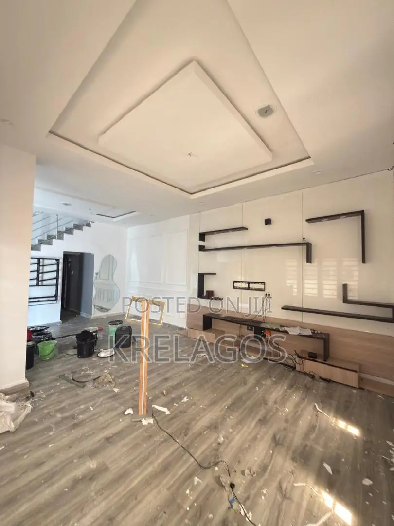 4bdrm Duplex in Ologolo for rent