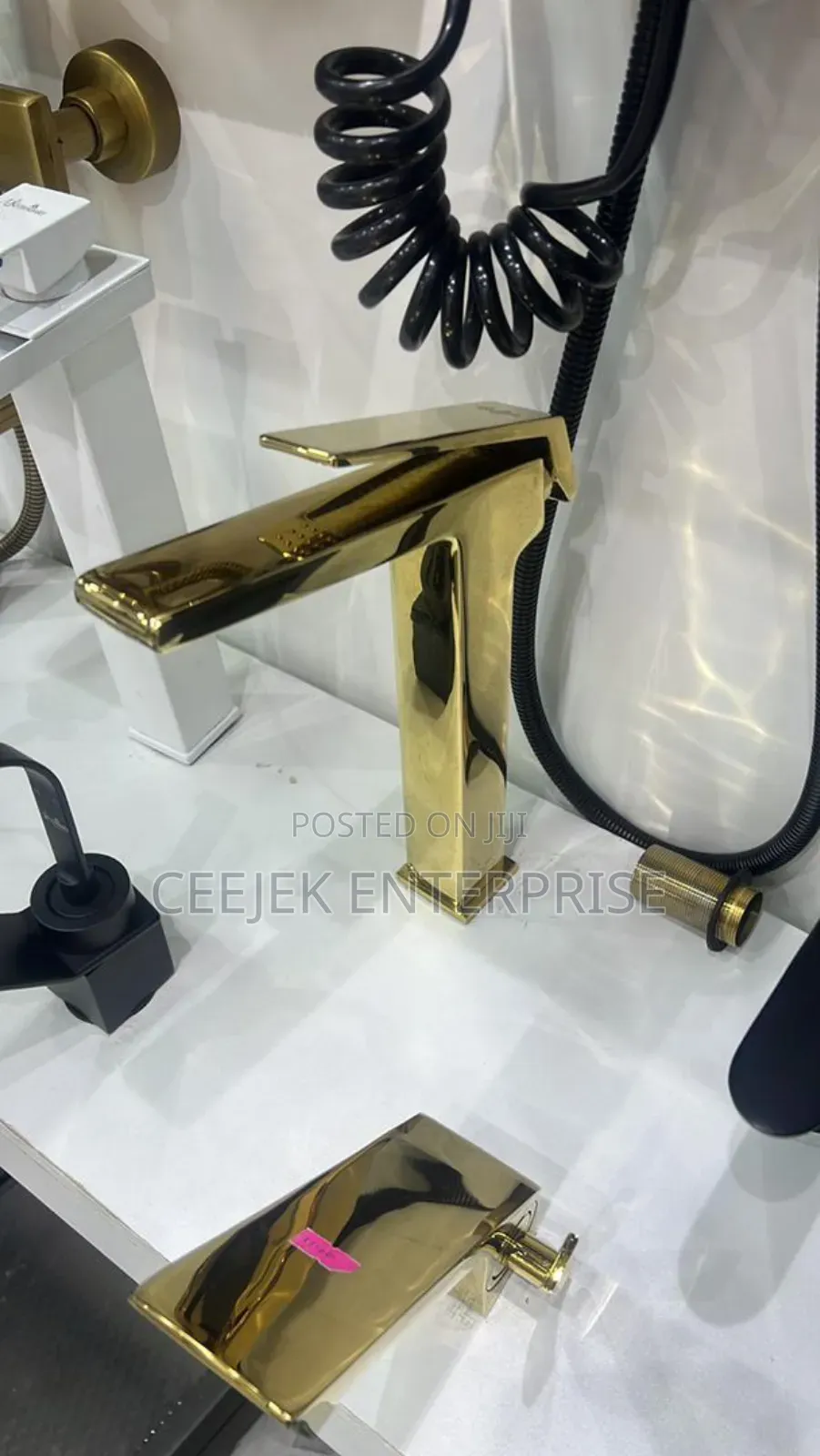 High Quality Gold Basin Mixer Tap
