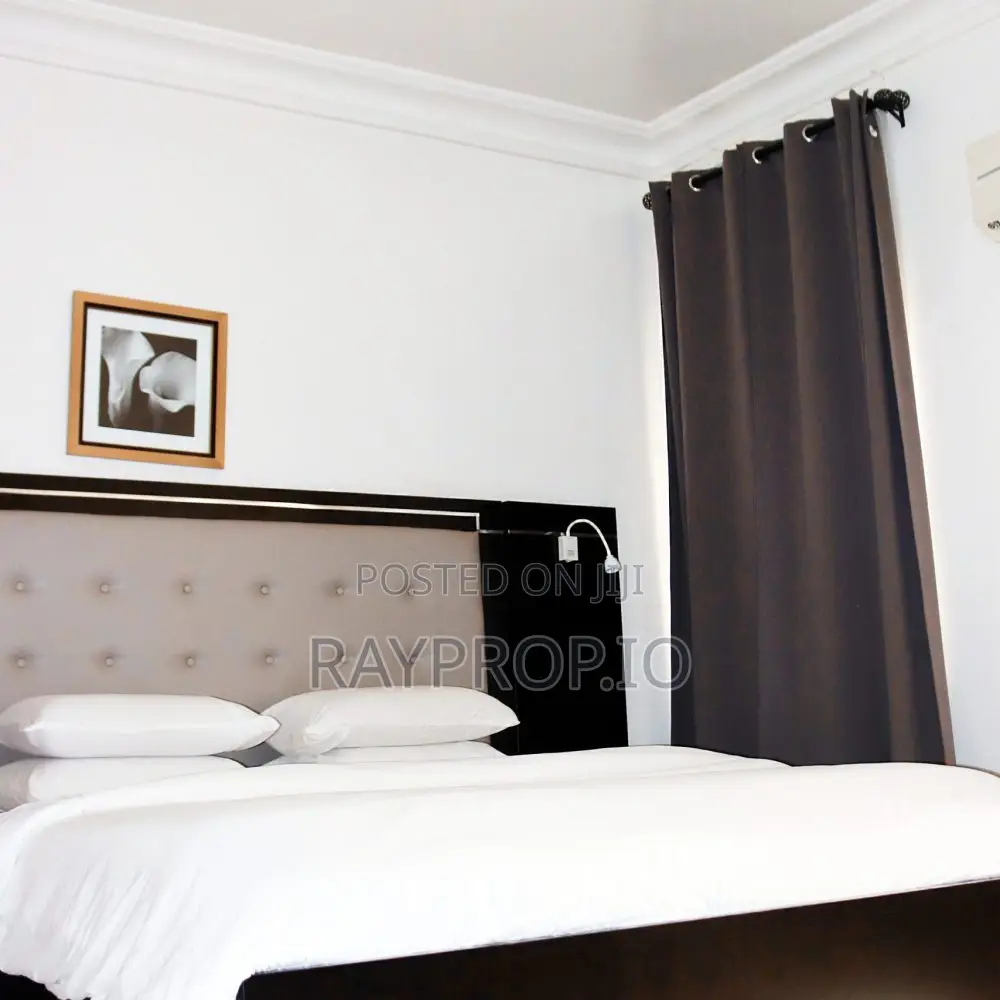 647888wd - 1 Bedroom Shortlet in Ajao Estate