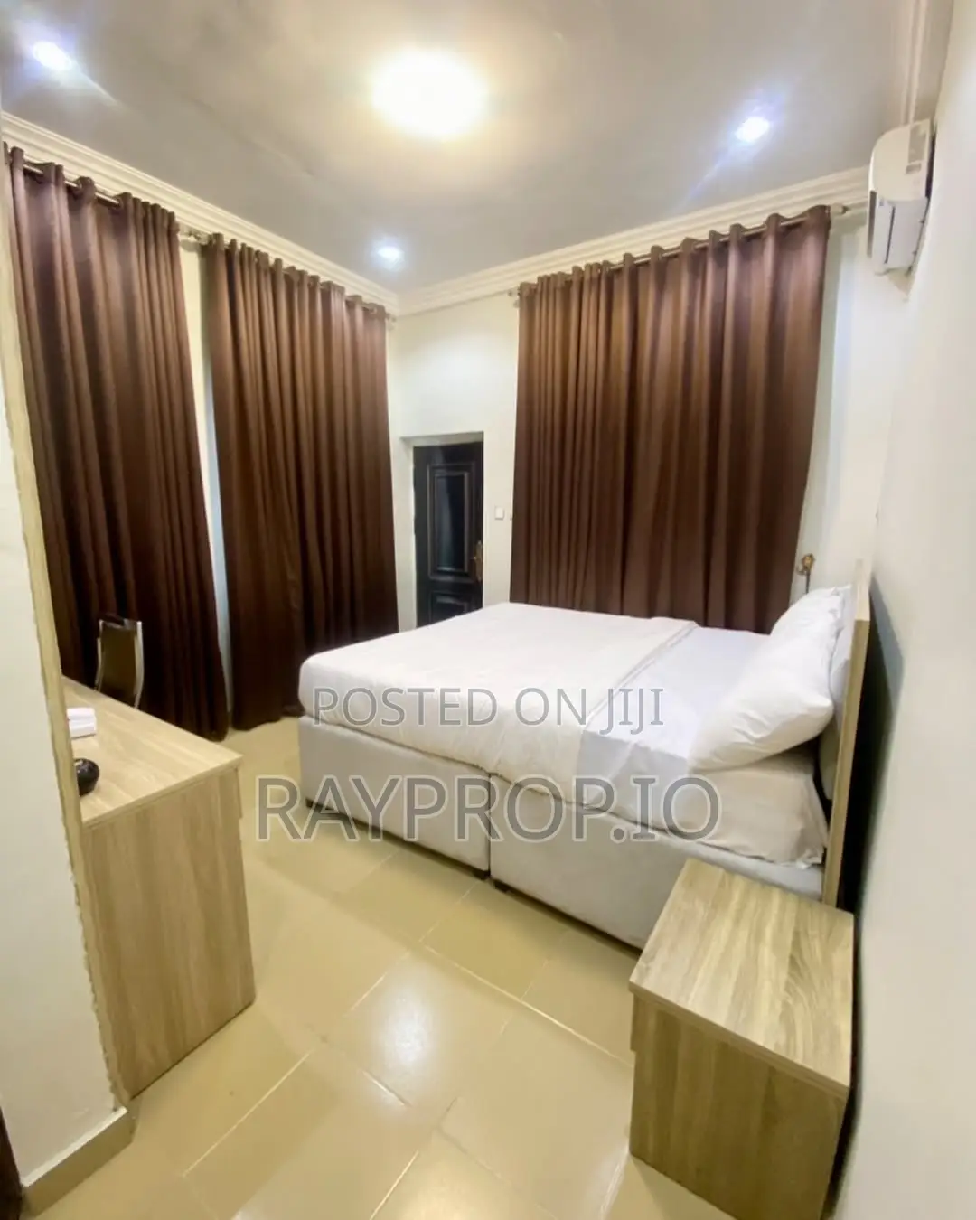 964772op - 4 Bedroom Shortlet in Enugu