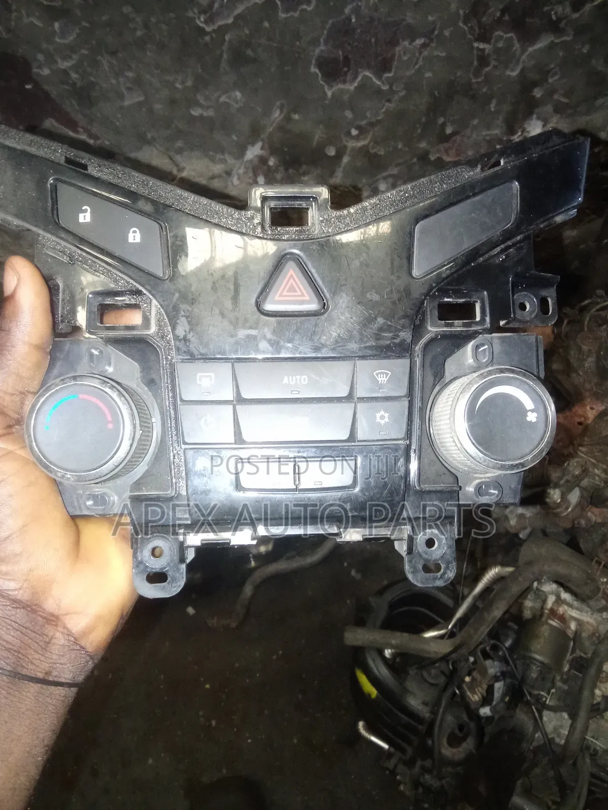 Tokunbo Ac Control Panel Chevrolet Cruze 2010–2013 (Clean, Tested)