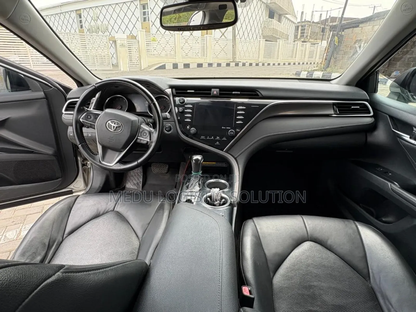 Toyota Camry XSE V6 FWD (3.5L 6cyl 8AM) 2018 Silver