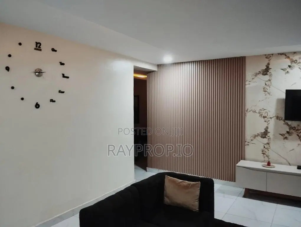 957310fo - 3 Bedroom Shortlet in Ibadan