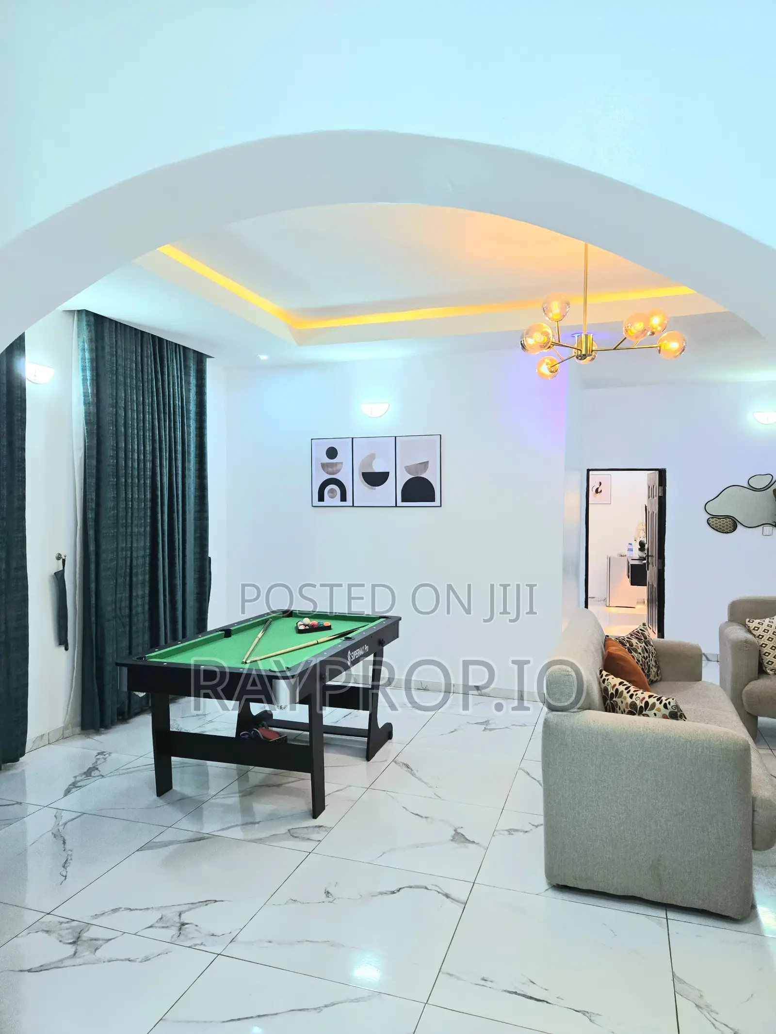 386124ye - 1 Bedroom Shortlet in Gwarinpa Abuja