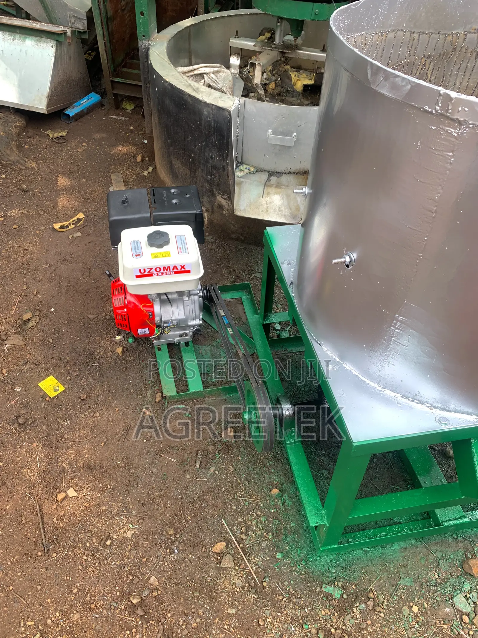Cassava Peeler