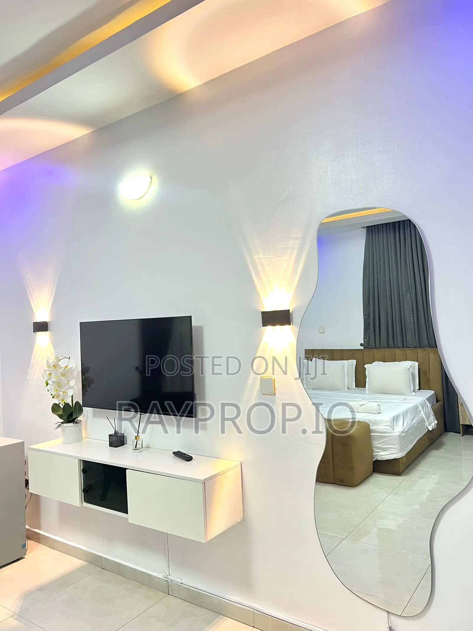 390332py - 2 Bedroom Shortlet in Gwarinpa Abuja
