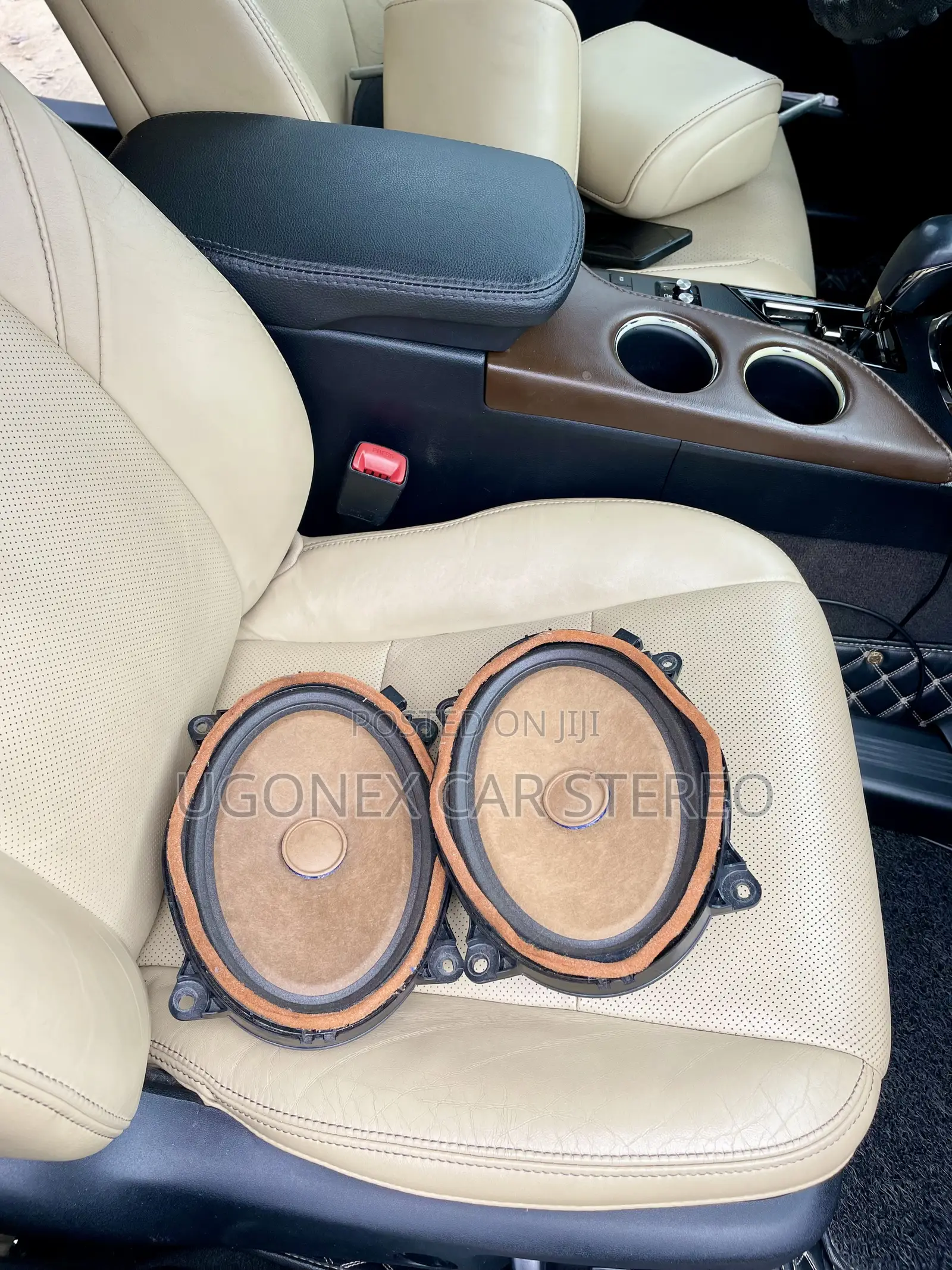 2013-16 Toyota Avalon Factory JBL Subwoofers