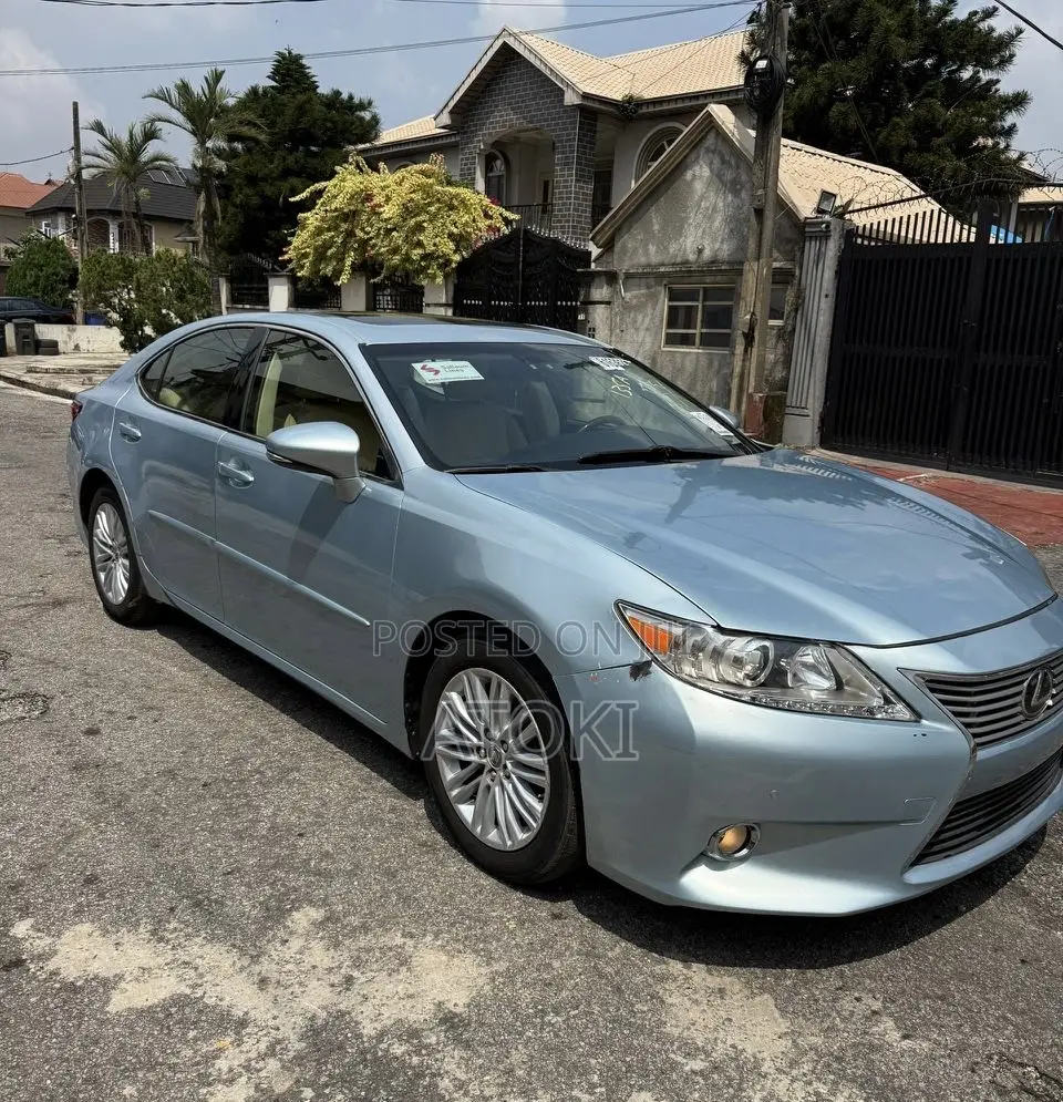 Lexus ES 350 FWD 2014 Blue