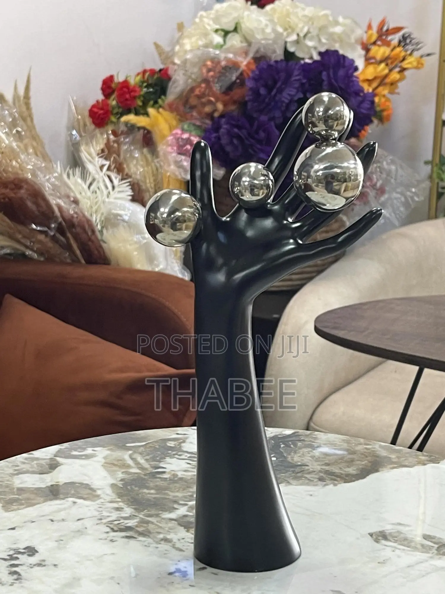Silver Ball Finger Decoration