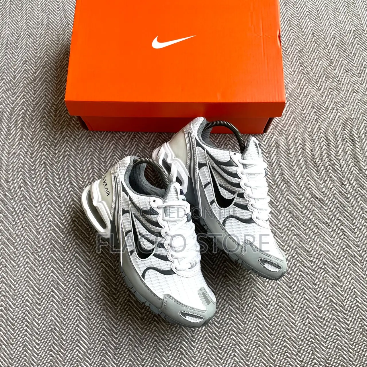 Original Nike Air Max Torch 4 Sneakers