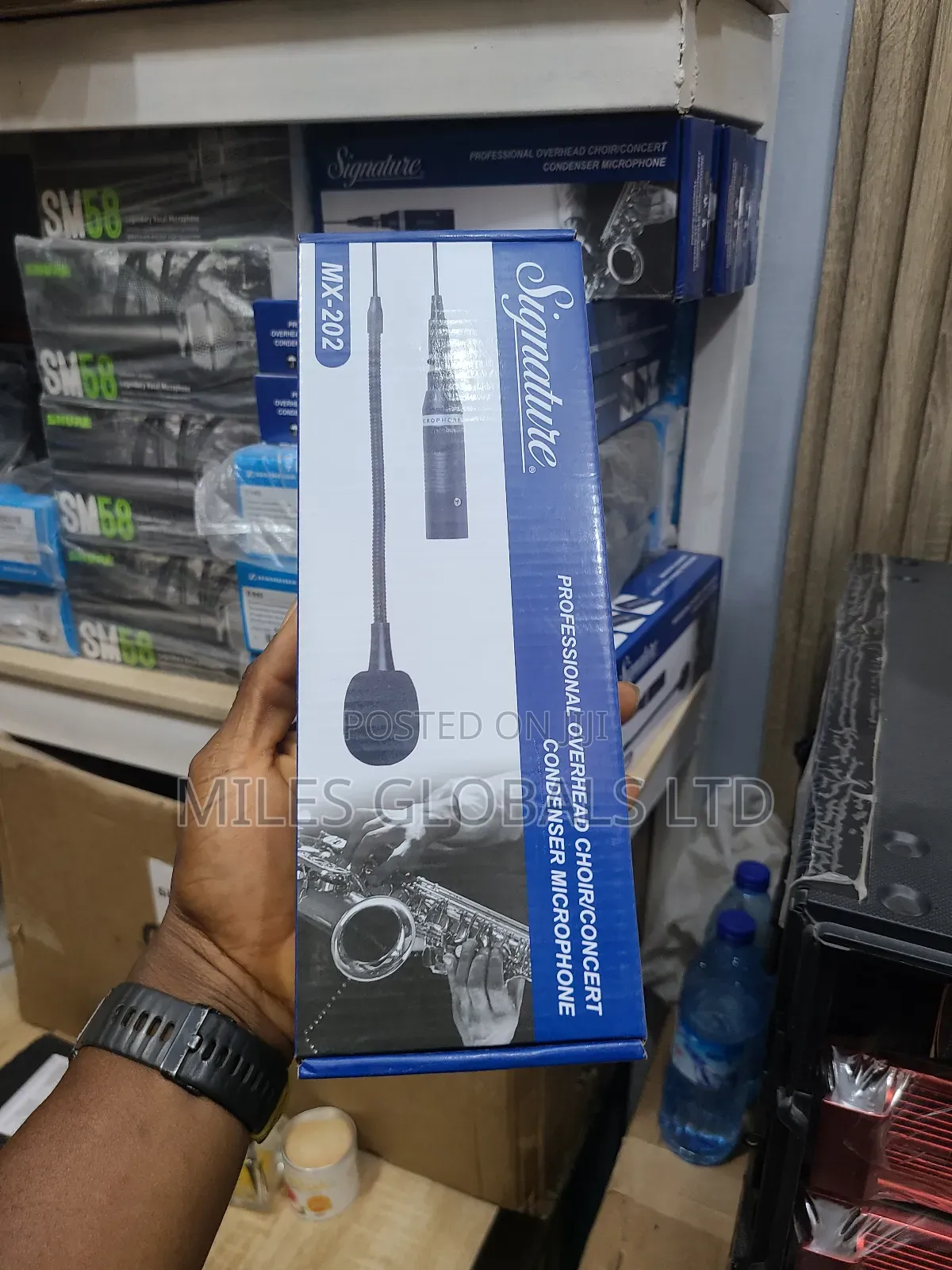Signature Choir Drop Microphone