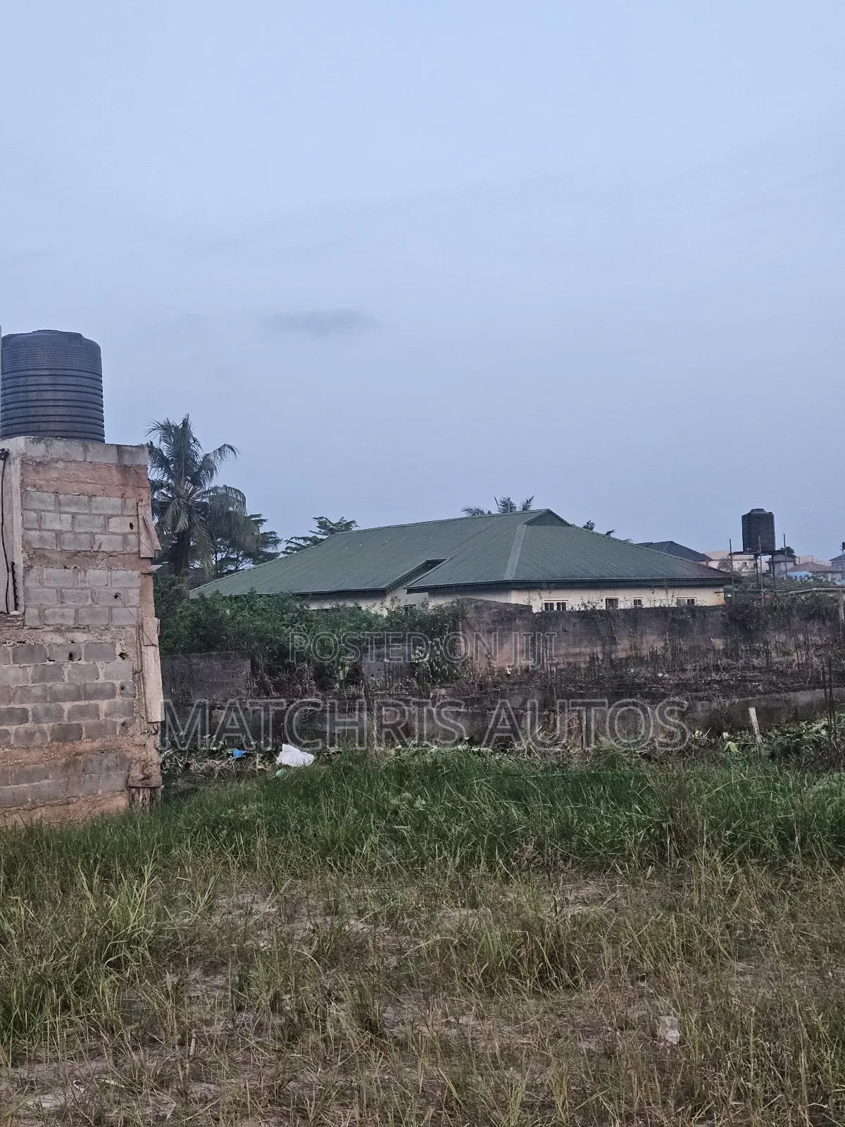 Land in Decent Estate Arepo