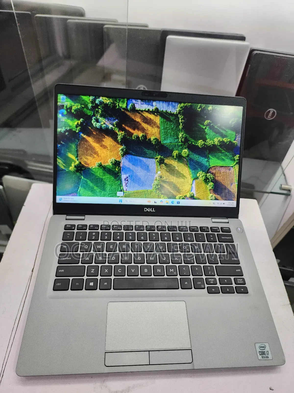 Laptop Dell Latitude 5310 8GB Intel Core i7 SSD 256GB