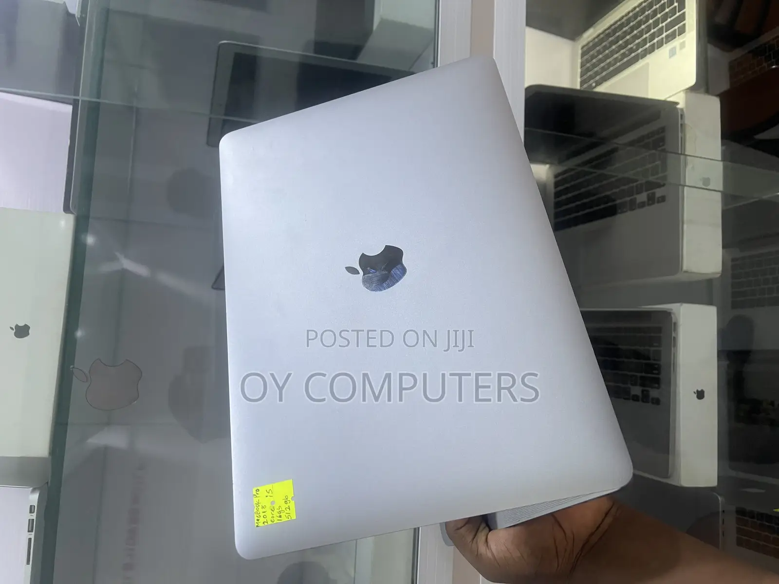 Laptop Apple MacBook Pro 2018 16GB Intel Core i5 SSD 512GB
