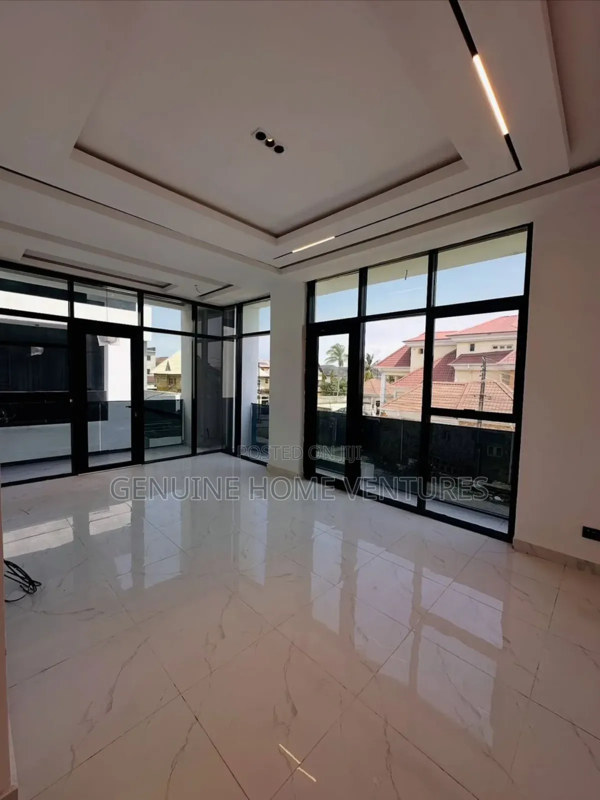 4bdrm Duplex in Lekki Phase One for sale