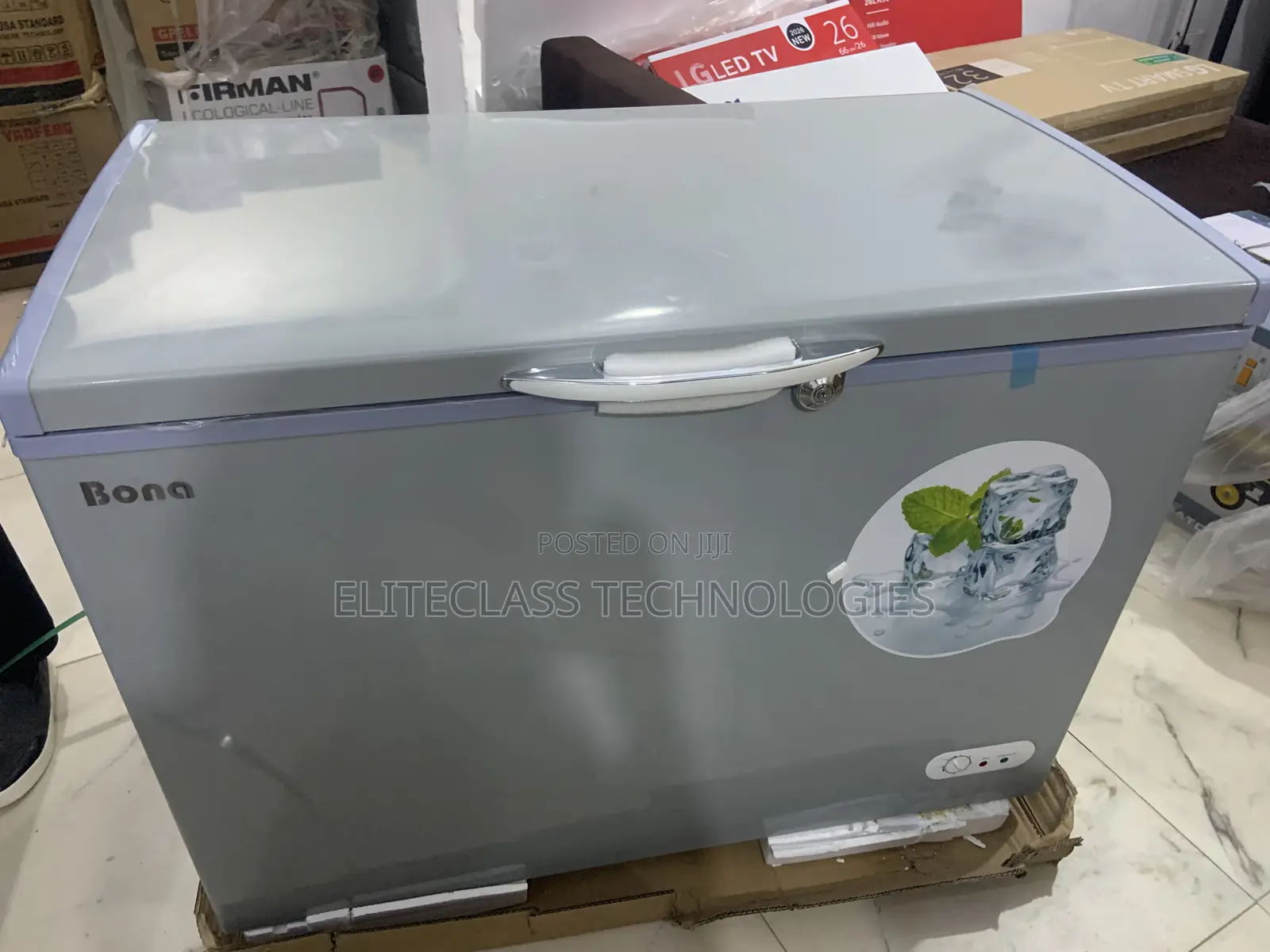 Bona Chest Freezer 318 Litres Capacity