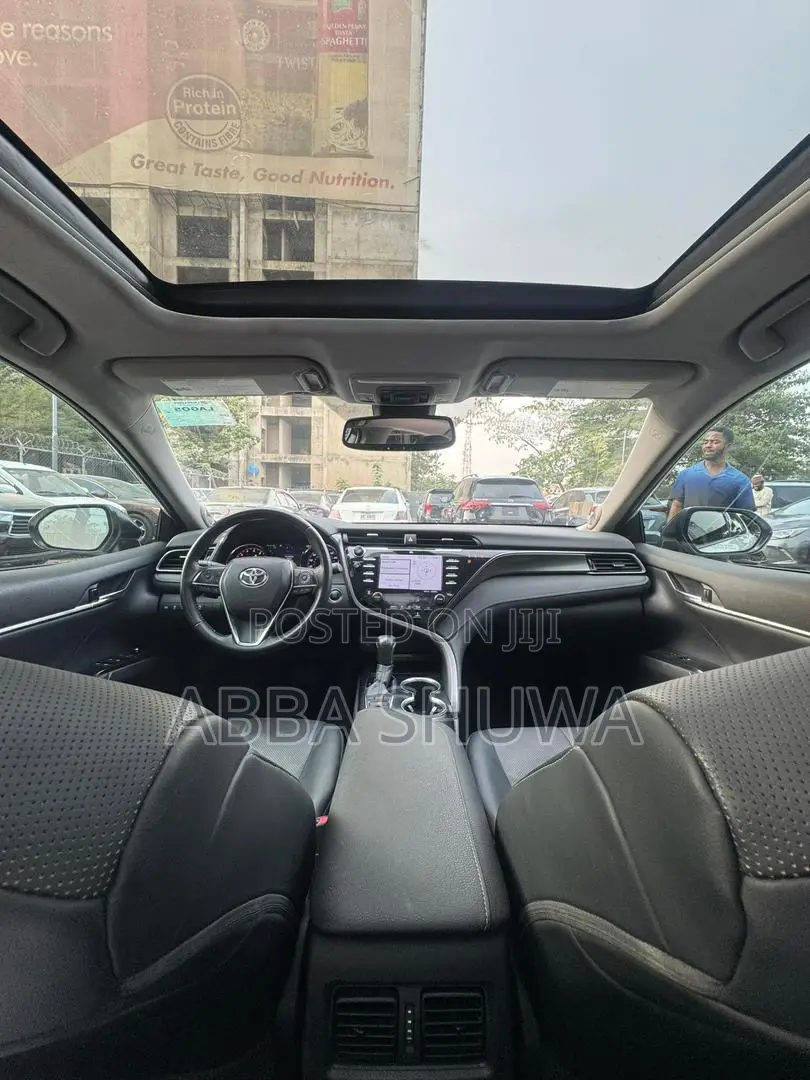 Toyota Camry XSE V6 FWD 2020 White