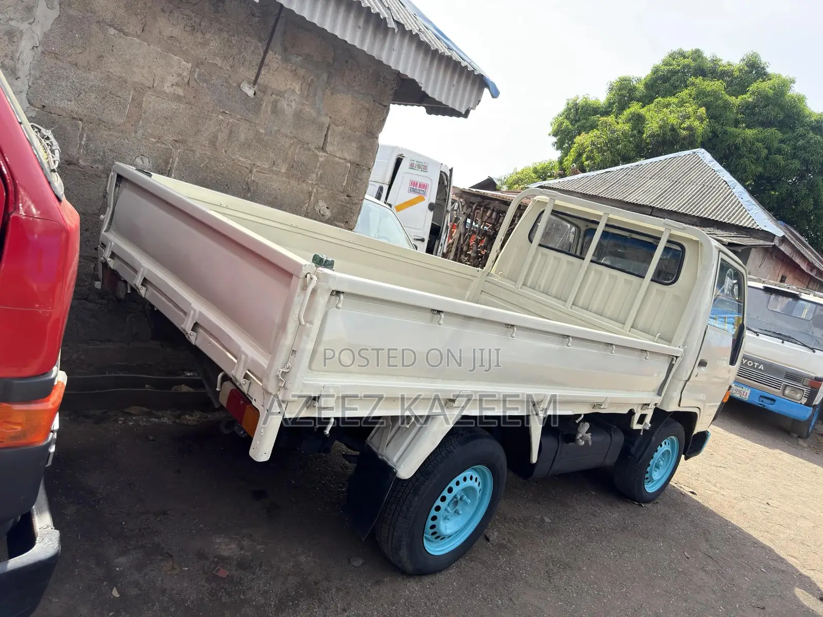 Toyota Dyna 100 Normal Bucket ( Registered ) 1998