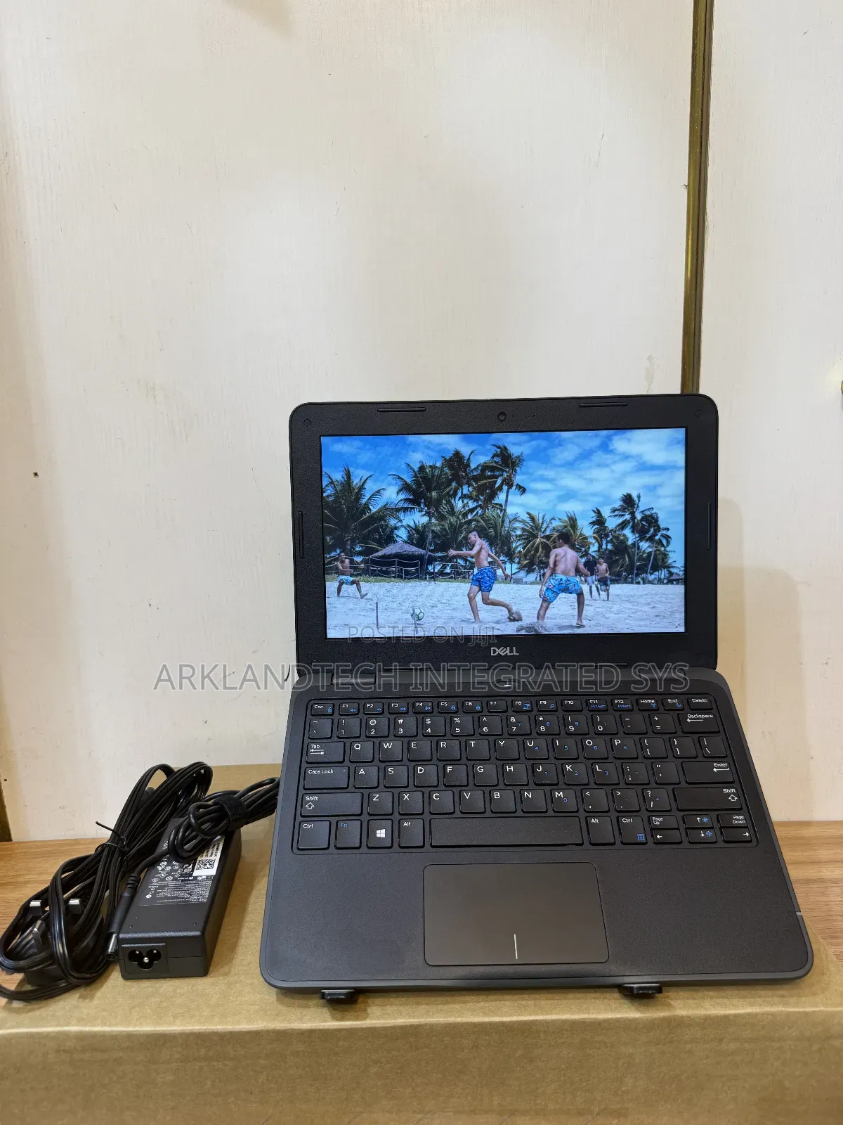 New Laptop Dell Latitude 12 7275 4GB Intel Celeron SSD 60GB