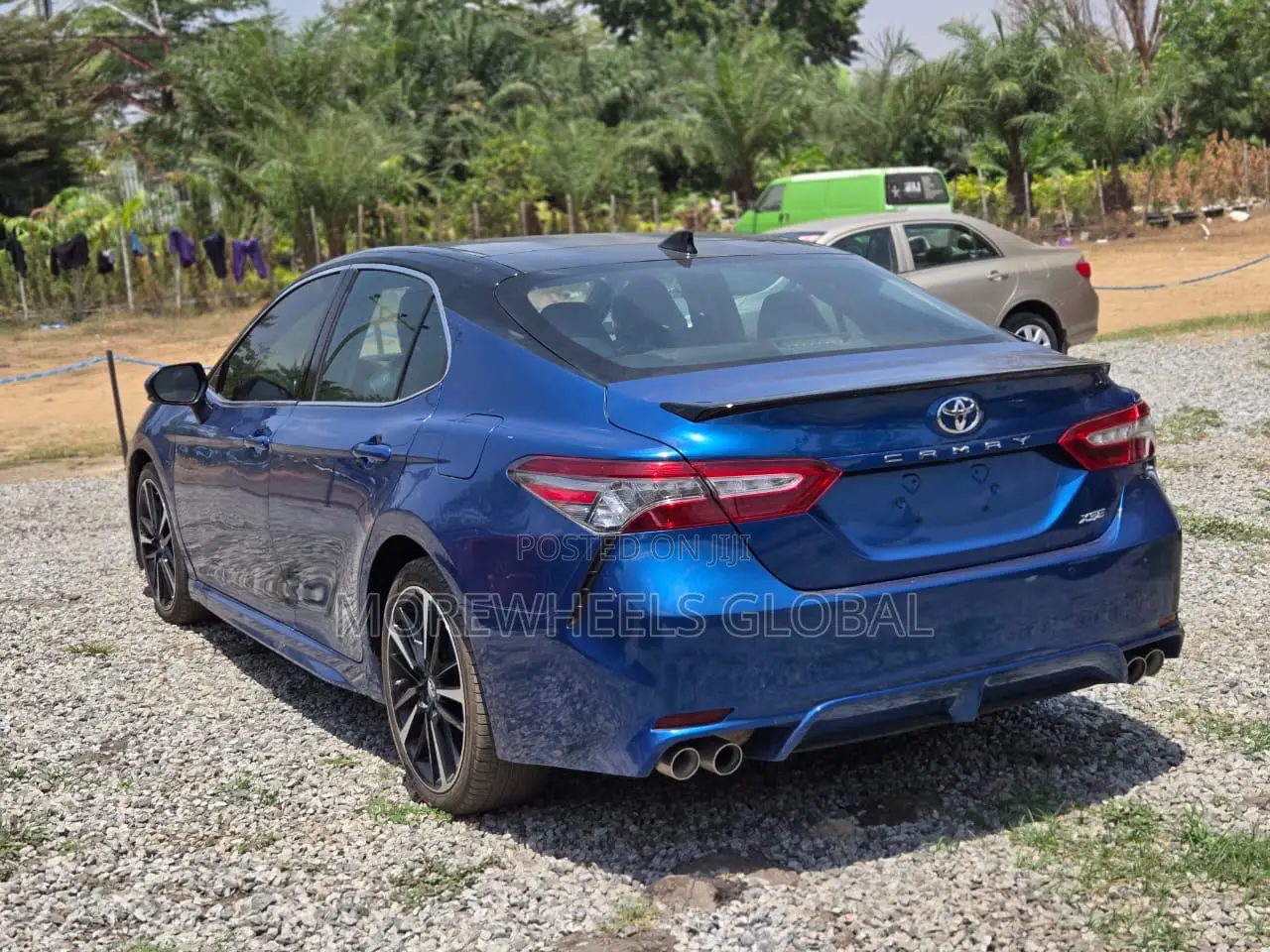 Toyota Camry XSE FWD 2020 Blue
