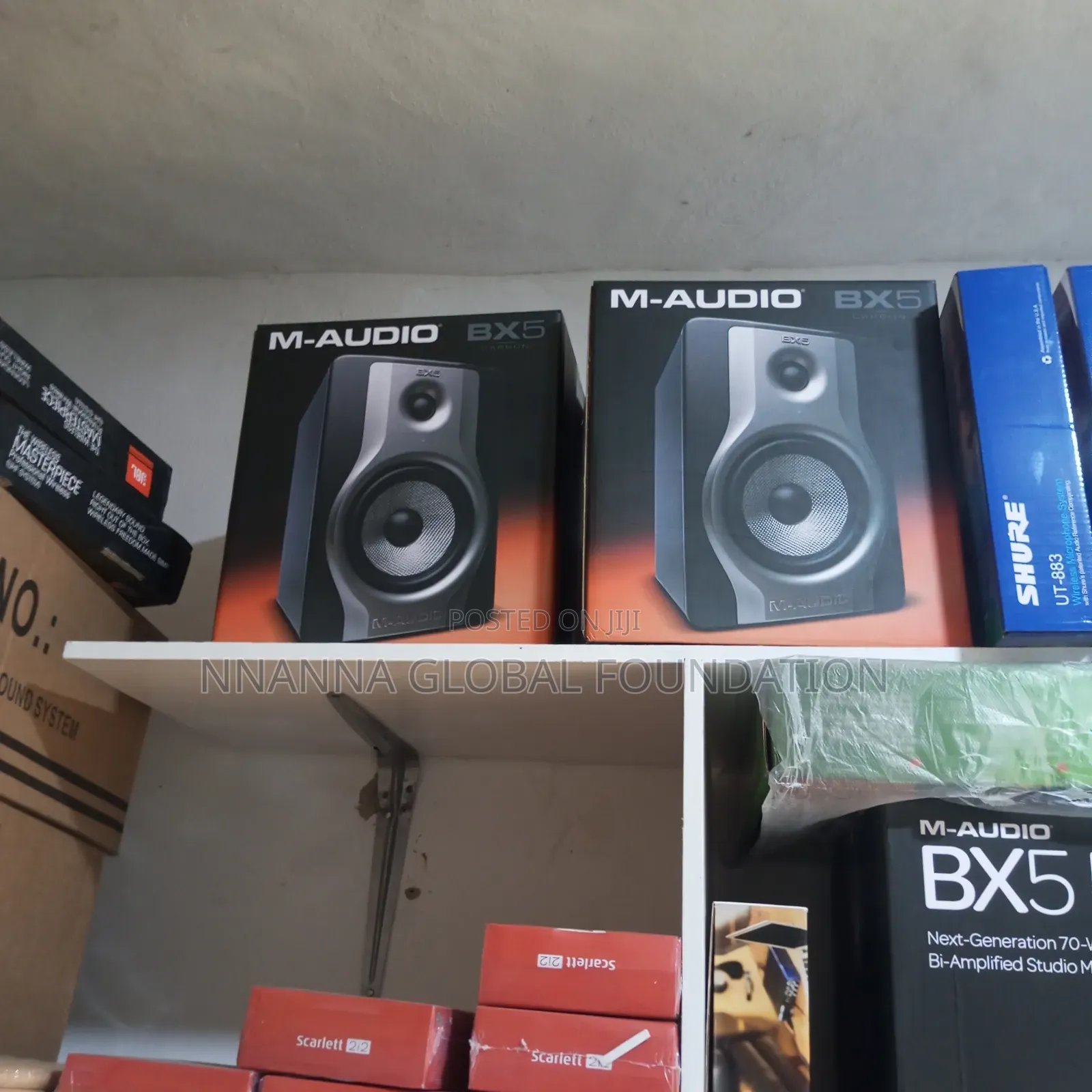 Studio Monitor