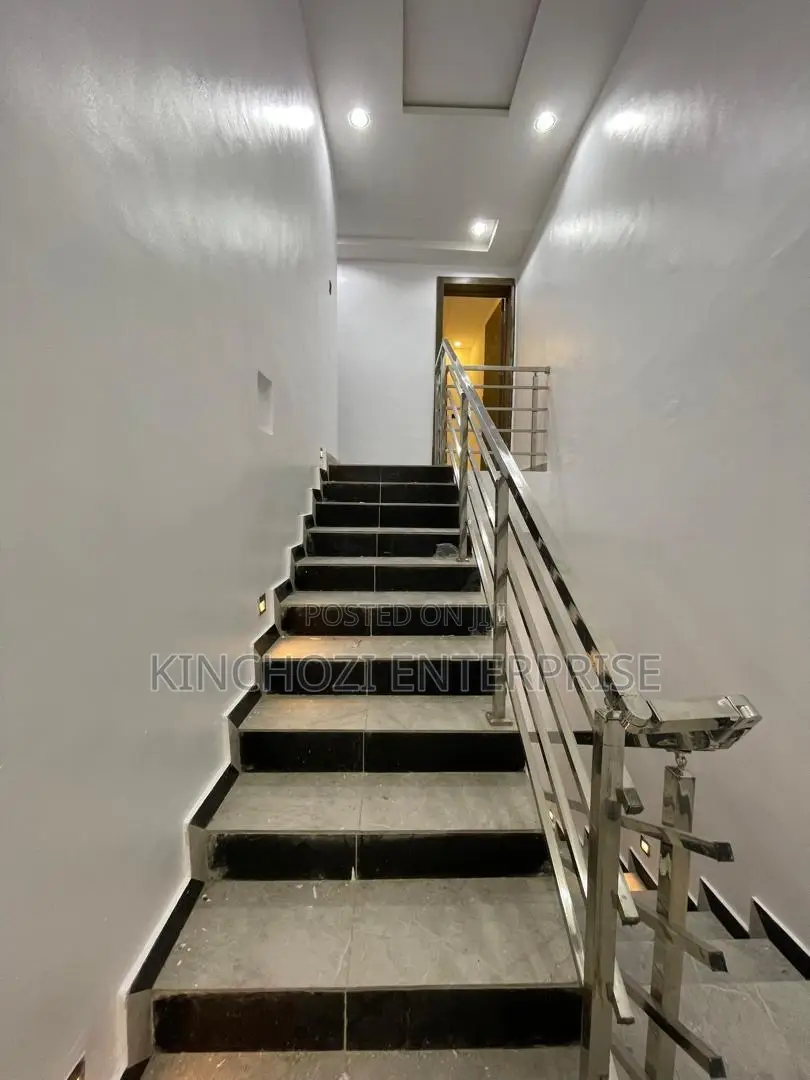 3bdrm Duplex in Rockvale Manors, Zone B for rent