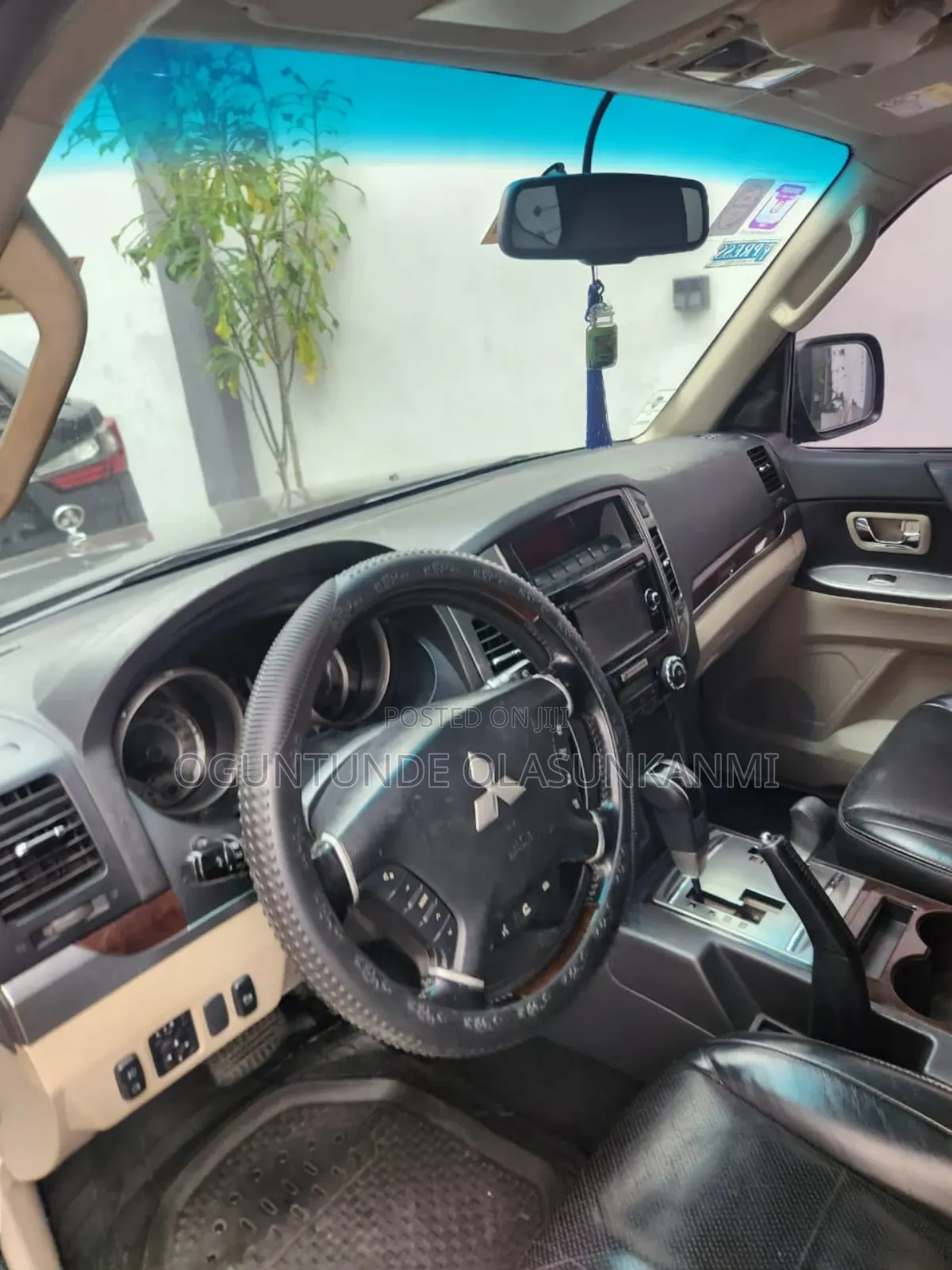 Mitsubishi Pajero 2017 Gray
