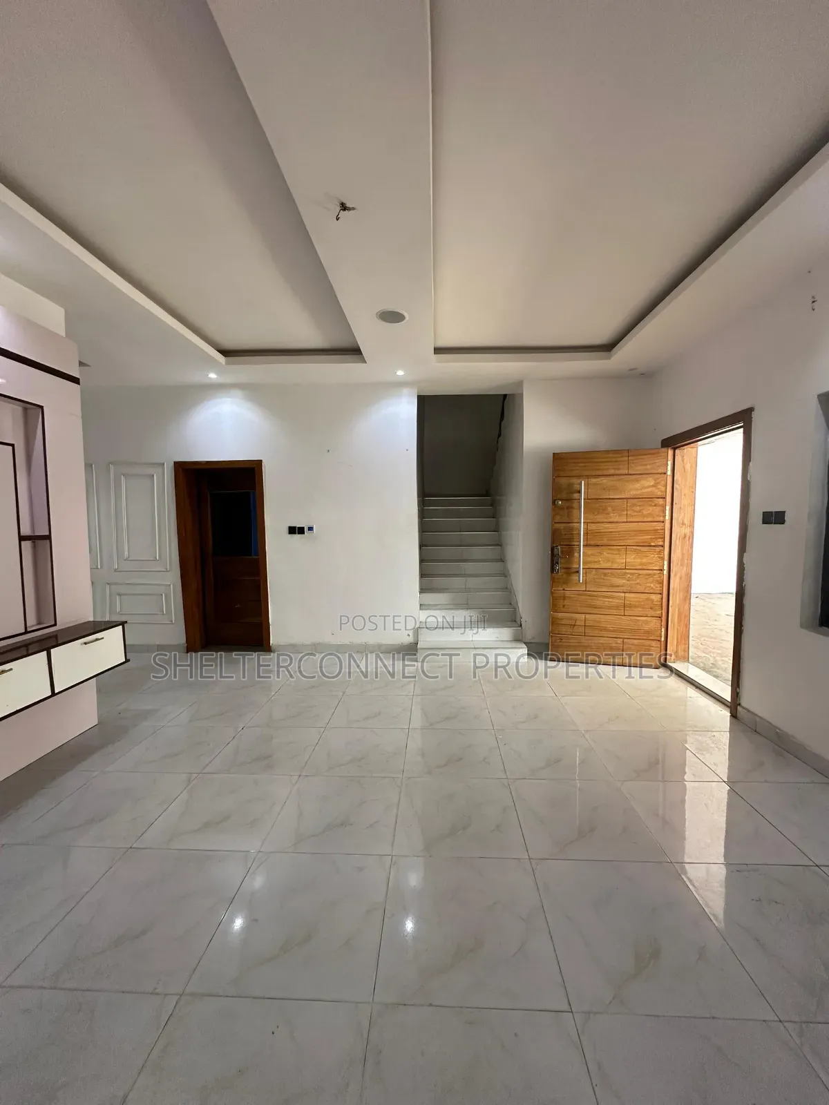 4bdrm Duplex in Off Lekki-Epe Expressway for rent
