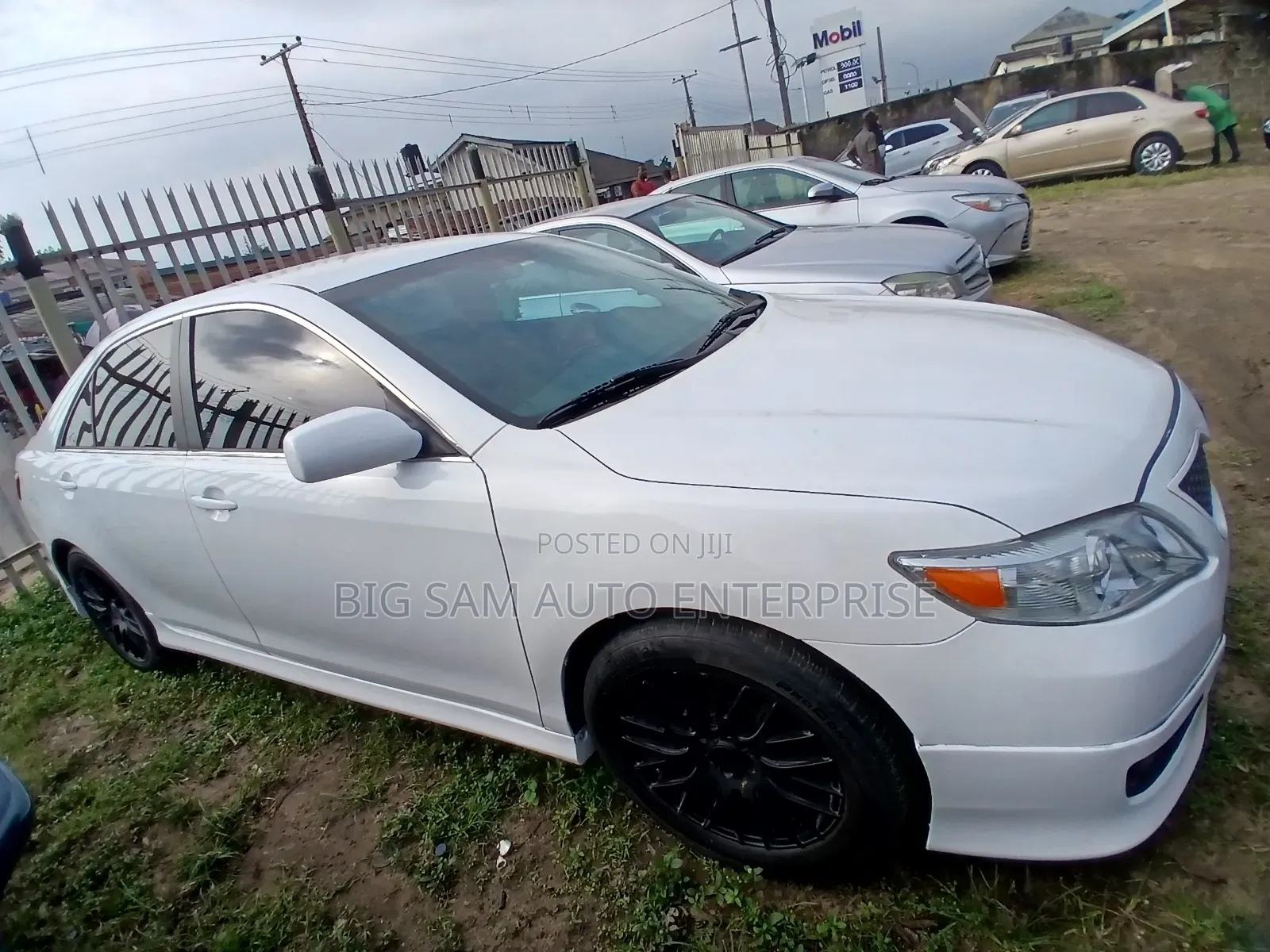 Toyota Camry LE 4dr Sedan (2.4L 4cyl 5A) 2009 White