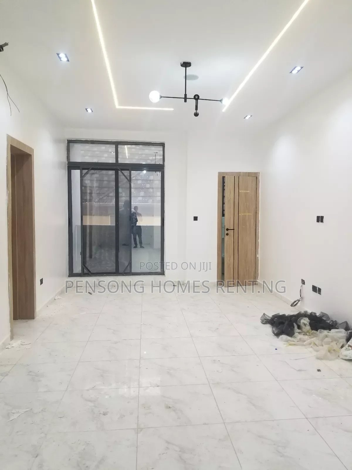 2bdrm Apartment in Ologolo, Lekki Expressway for rent