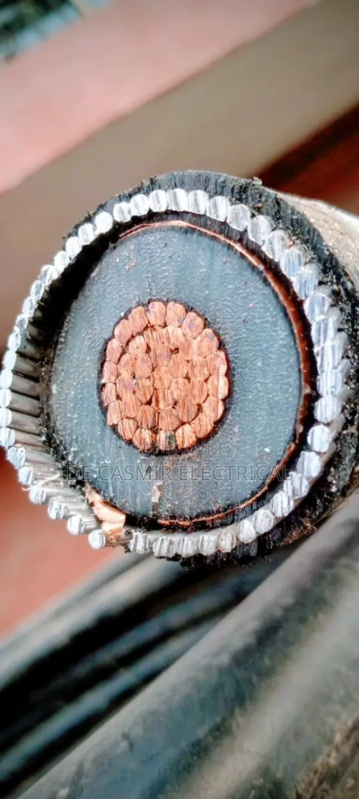 1x240mm2 Single Xlpe 11kva Armoured Cable