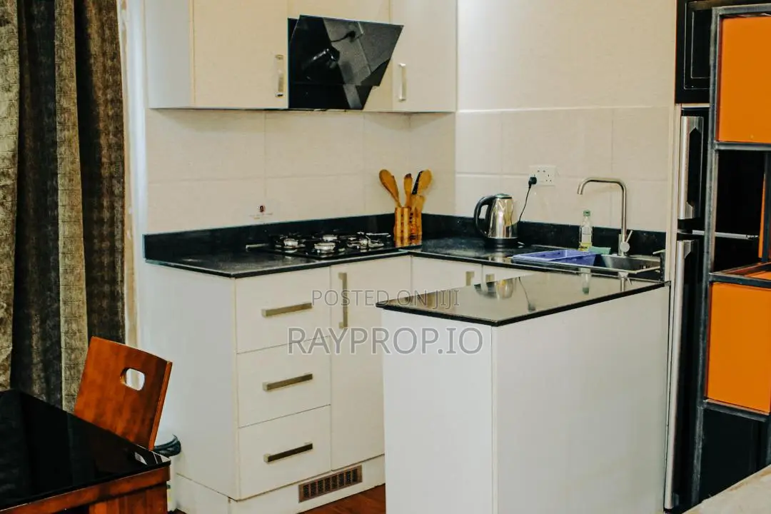 112084hb - 1 Bedroom Shortlet in Jabi Abuja