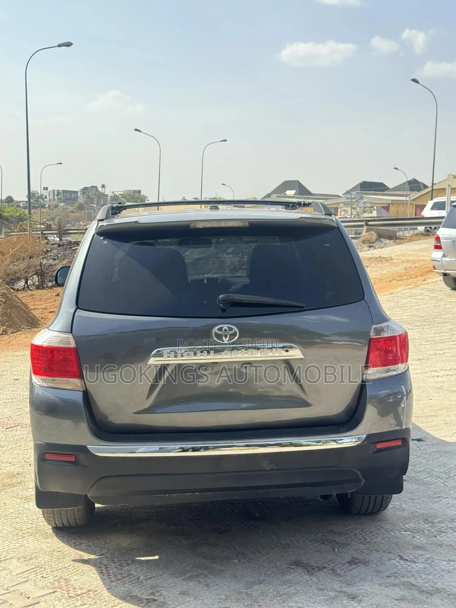 Toyota Highlander SE 3.5L 2WD 2013 Gray
