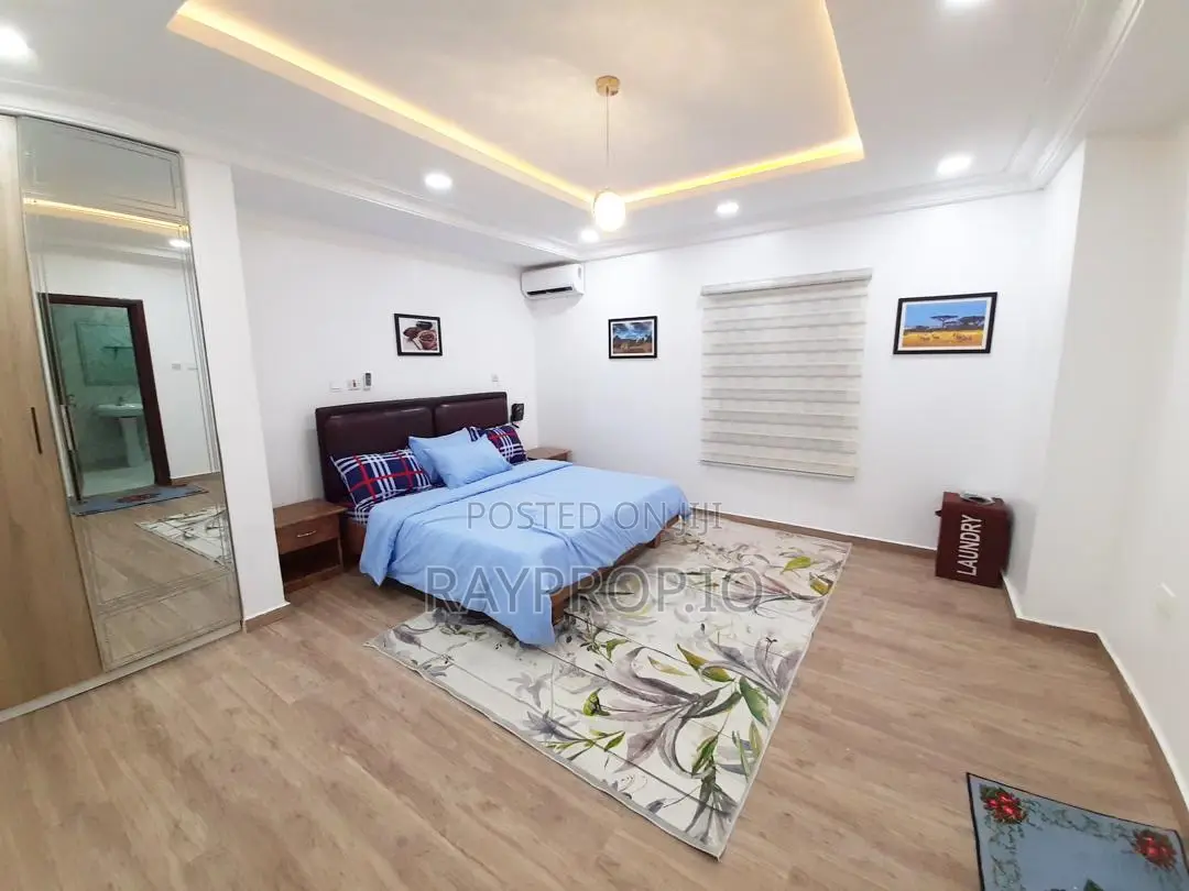 119155iq - 1 Bedrooom Shortlet in Wuse 2 Abuja