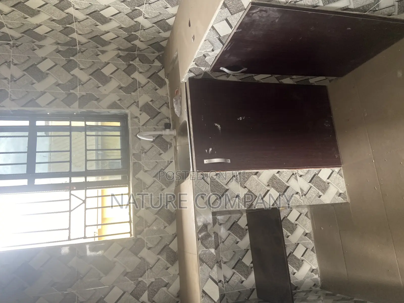 Mini Flat in Isheri for rent