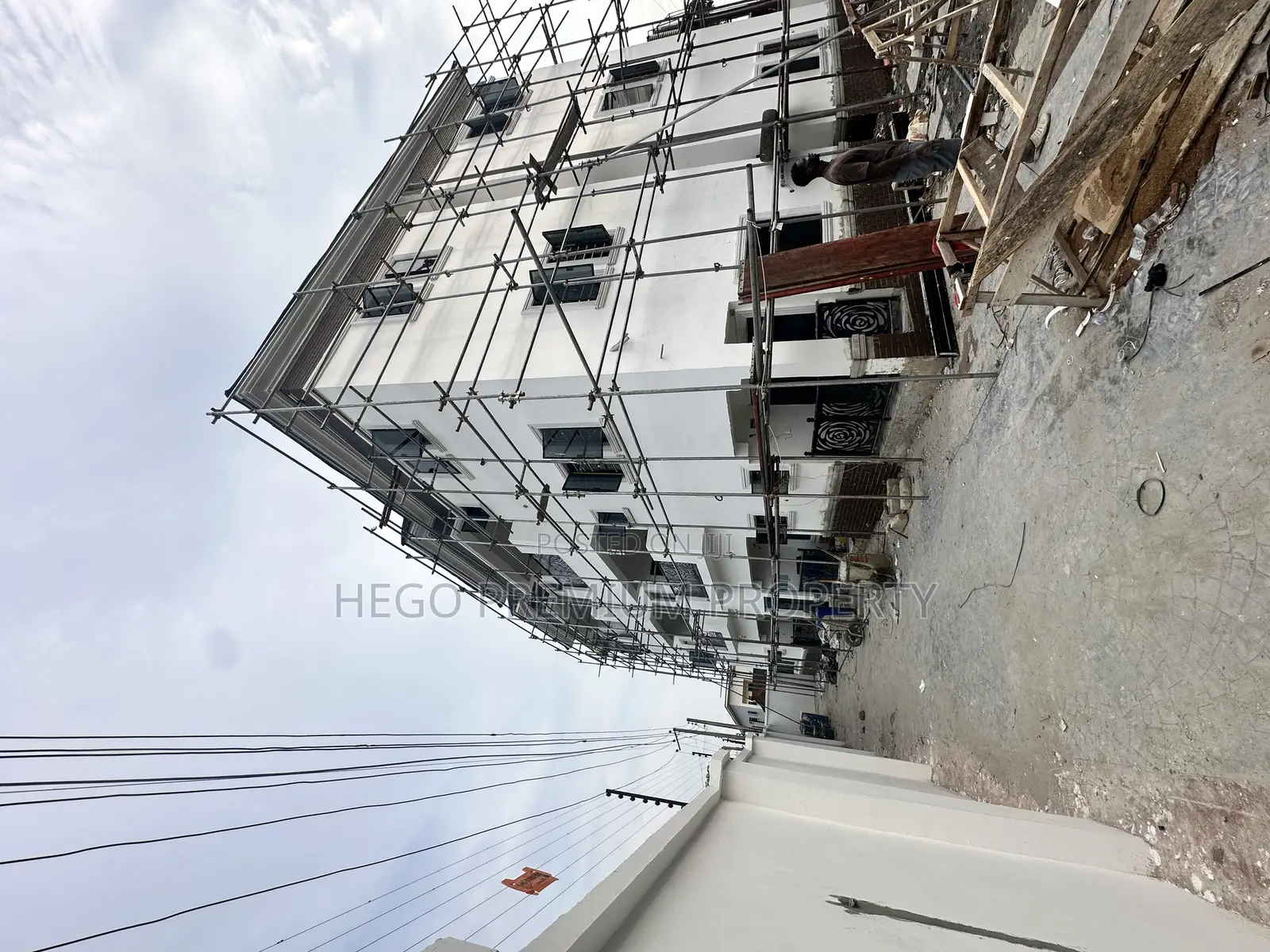 2bdrm Apartment in Farm Road, Rumuigbo for rent