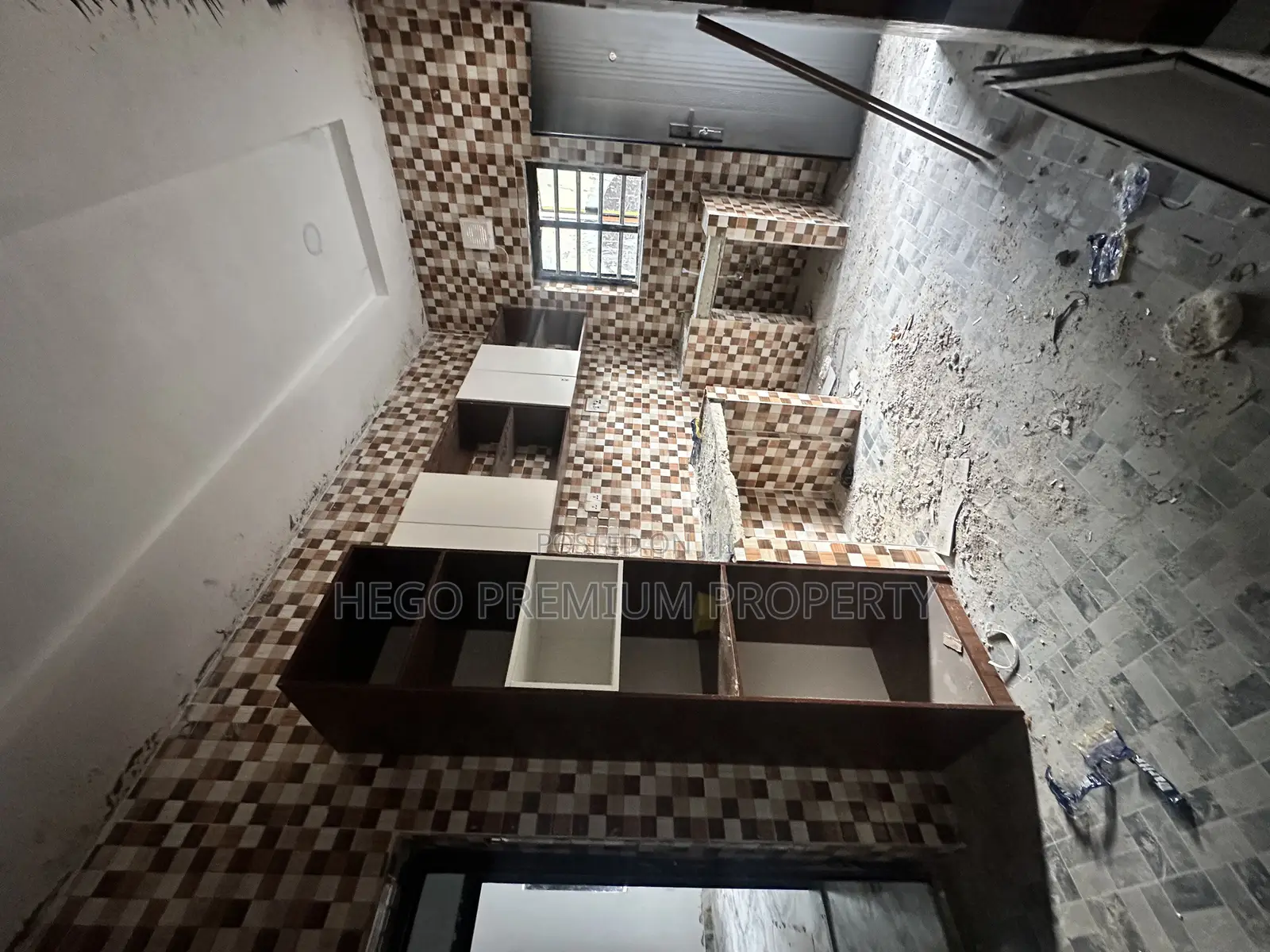 2bdrm Apartment in Farm Road, Rumuigbo for rent