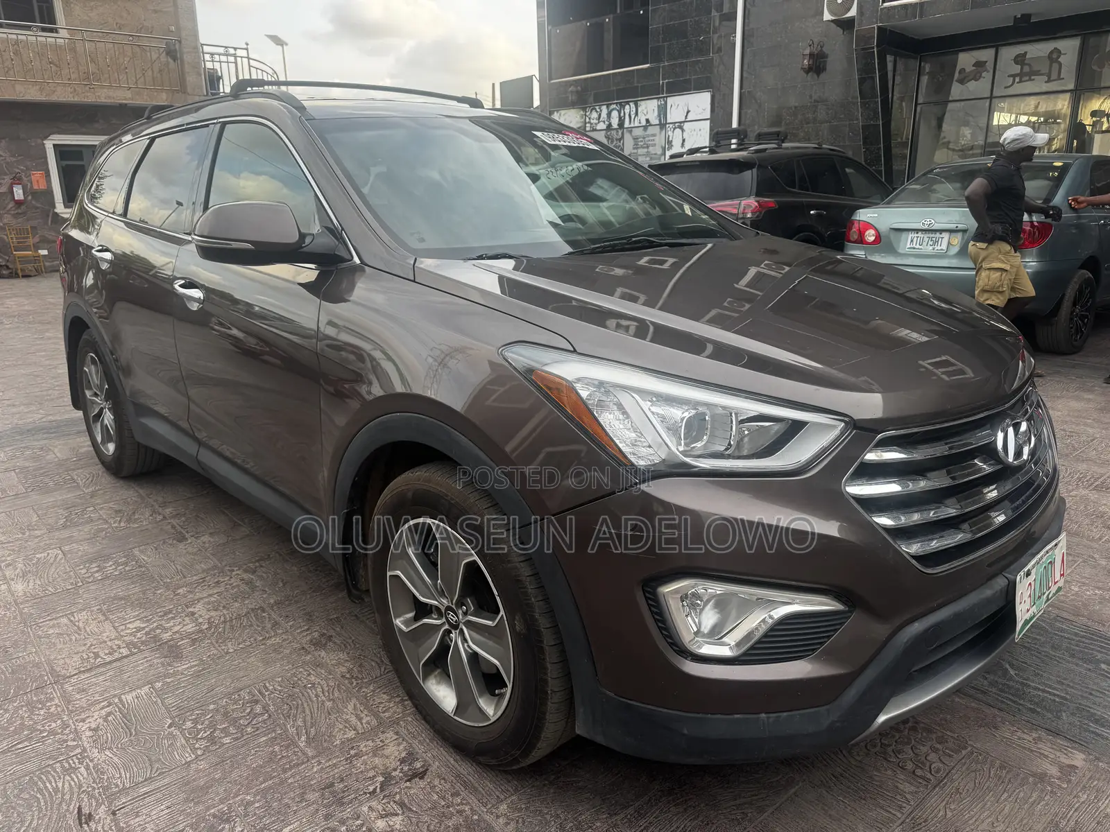 Hyundai Santa Fe Limited 4dr SUV (3.3L 6cyl 6A) 2014 Brown