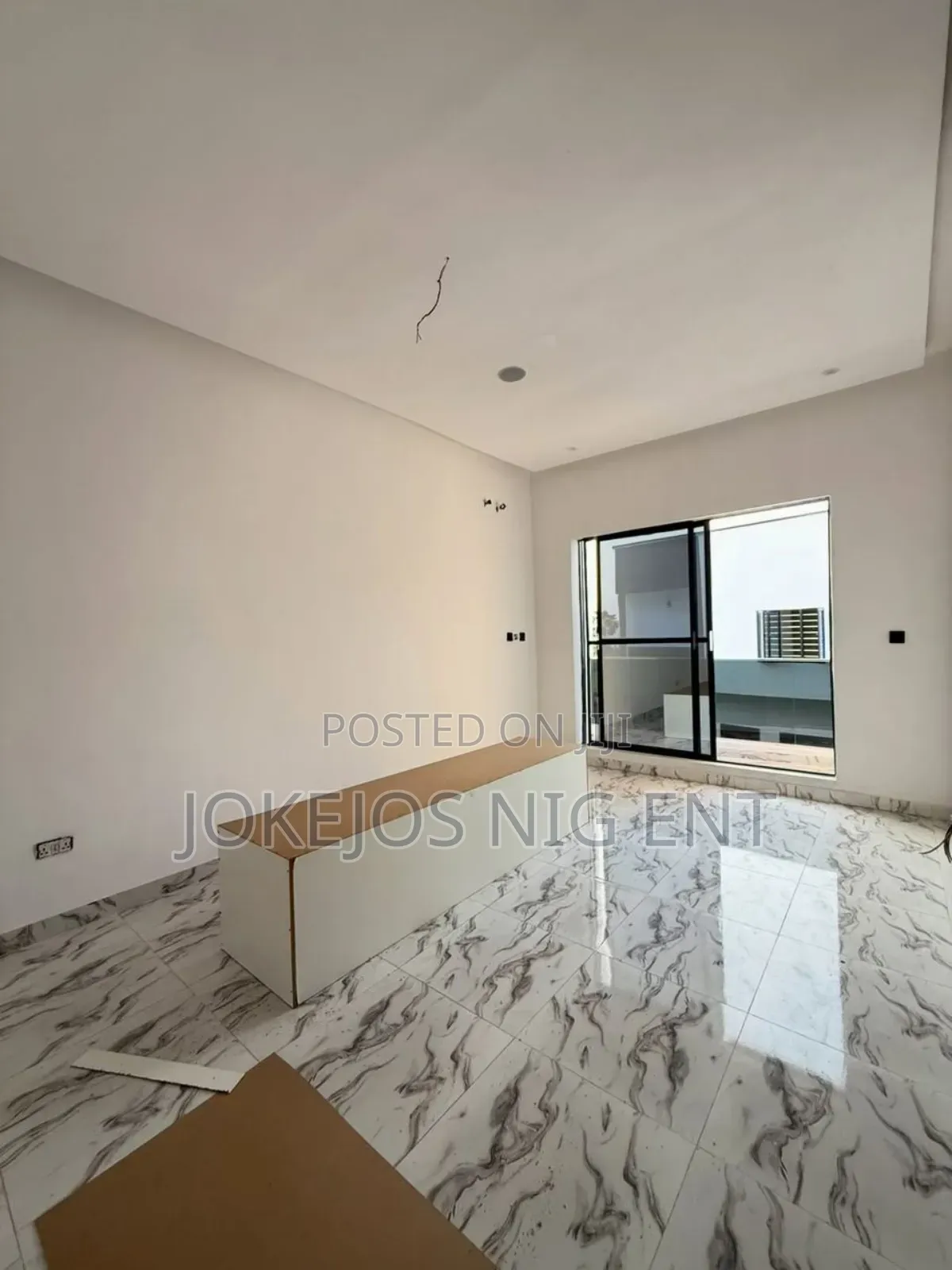 3bdrm Townhouse/Terrace in Sangotedo for sale
