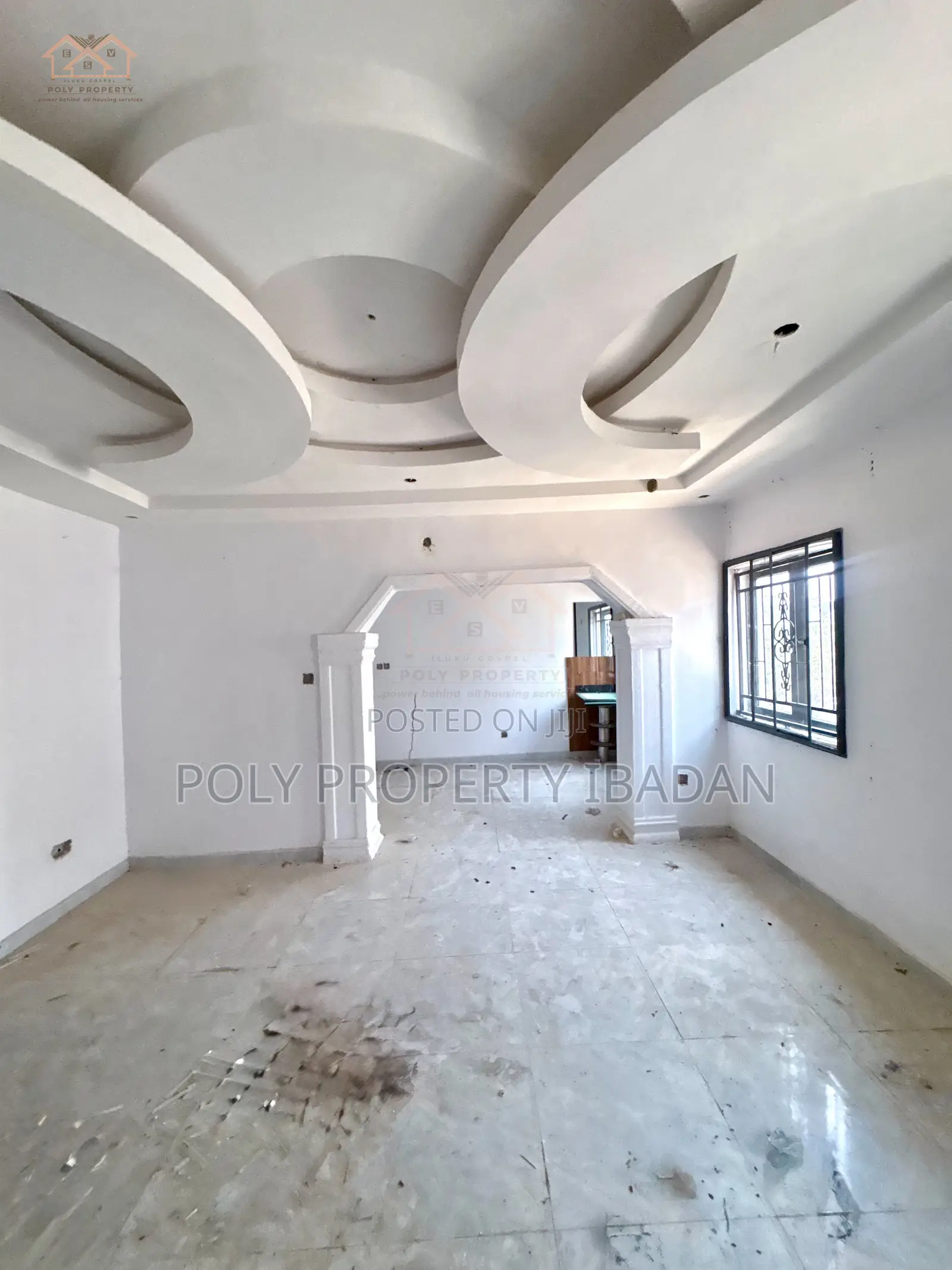 3bdrm Bungalow in Akala Express, Ibadan for sale