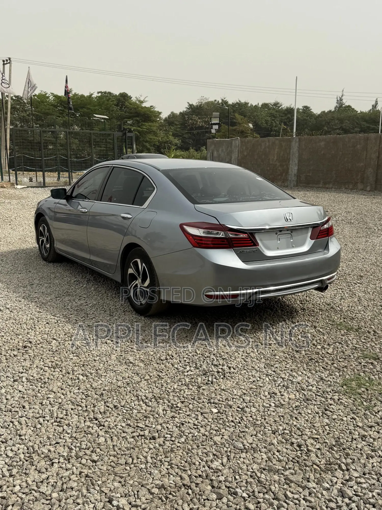 Honda Accord EX 4dr Sedan FWD (2.4L 4cyl 2A) 2017 Gray