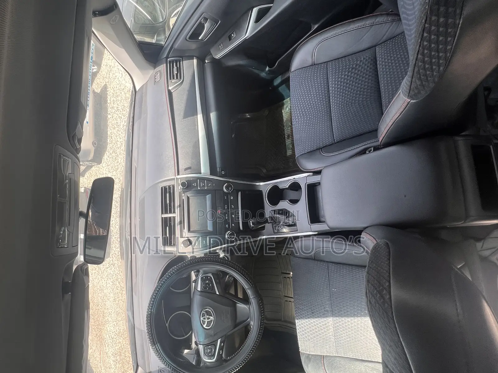 Toyota Camry SE 4dr Sedan (2.5L 4cyl 6A) 2015 Black